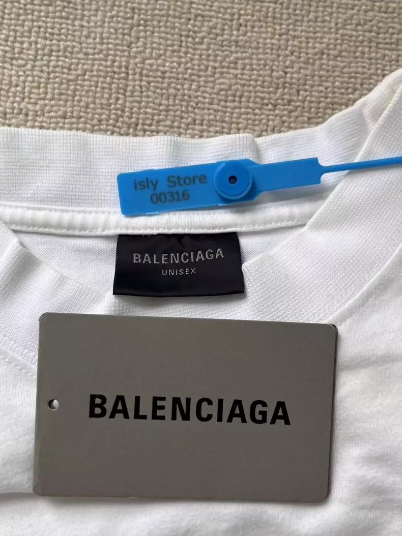 Balenciaga Balenciaga Embroidered short sleeve T-shirt with round nec Size US S / EU 44-46 / 1 - 4 Thumbnail