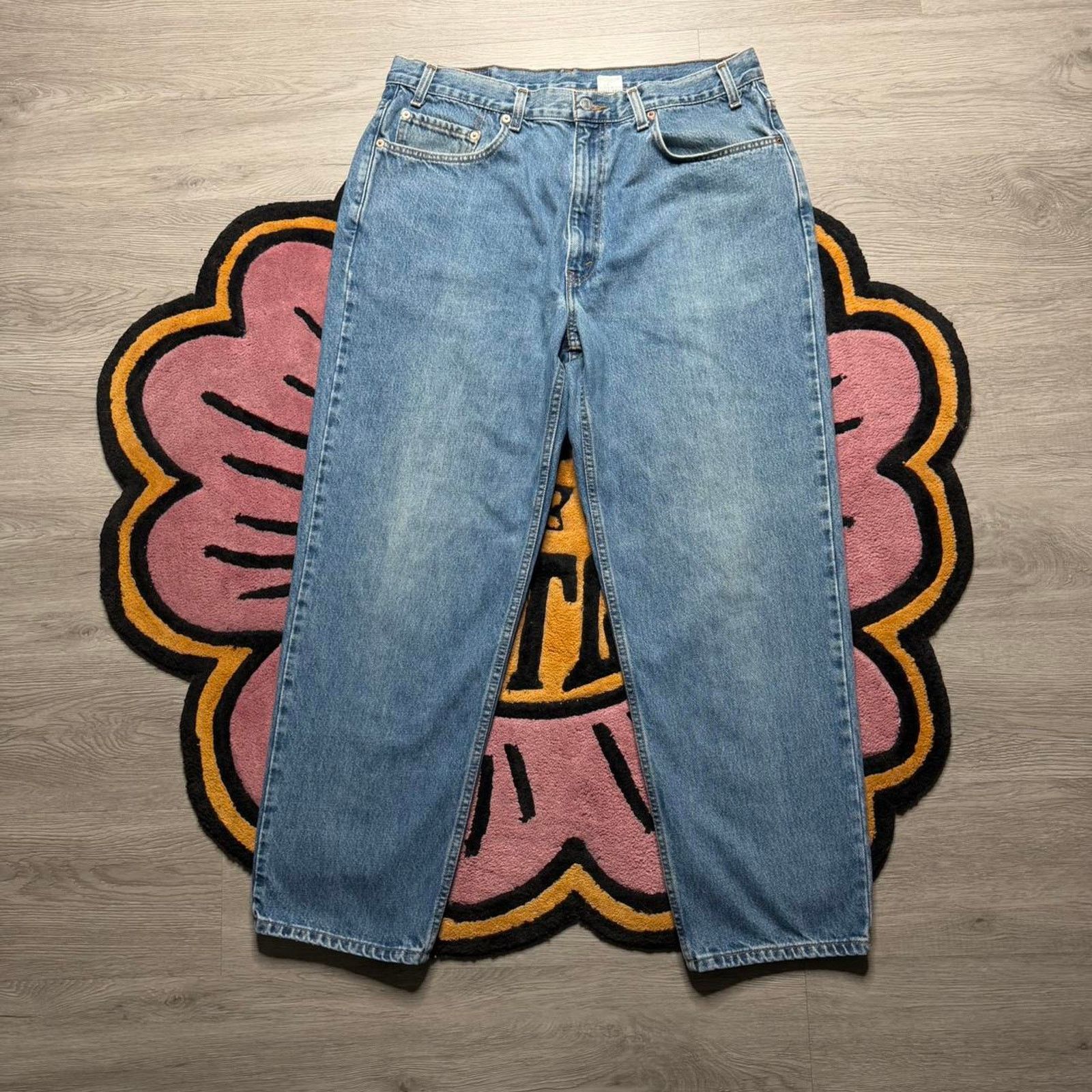 Vintage Y2K Levi’s Strauss 550 Relaxed Fit Denim Jeans 38x30