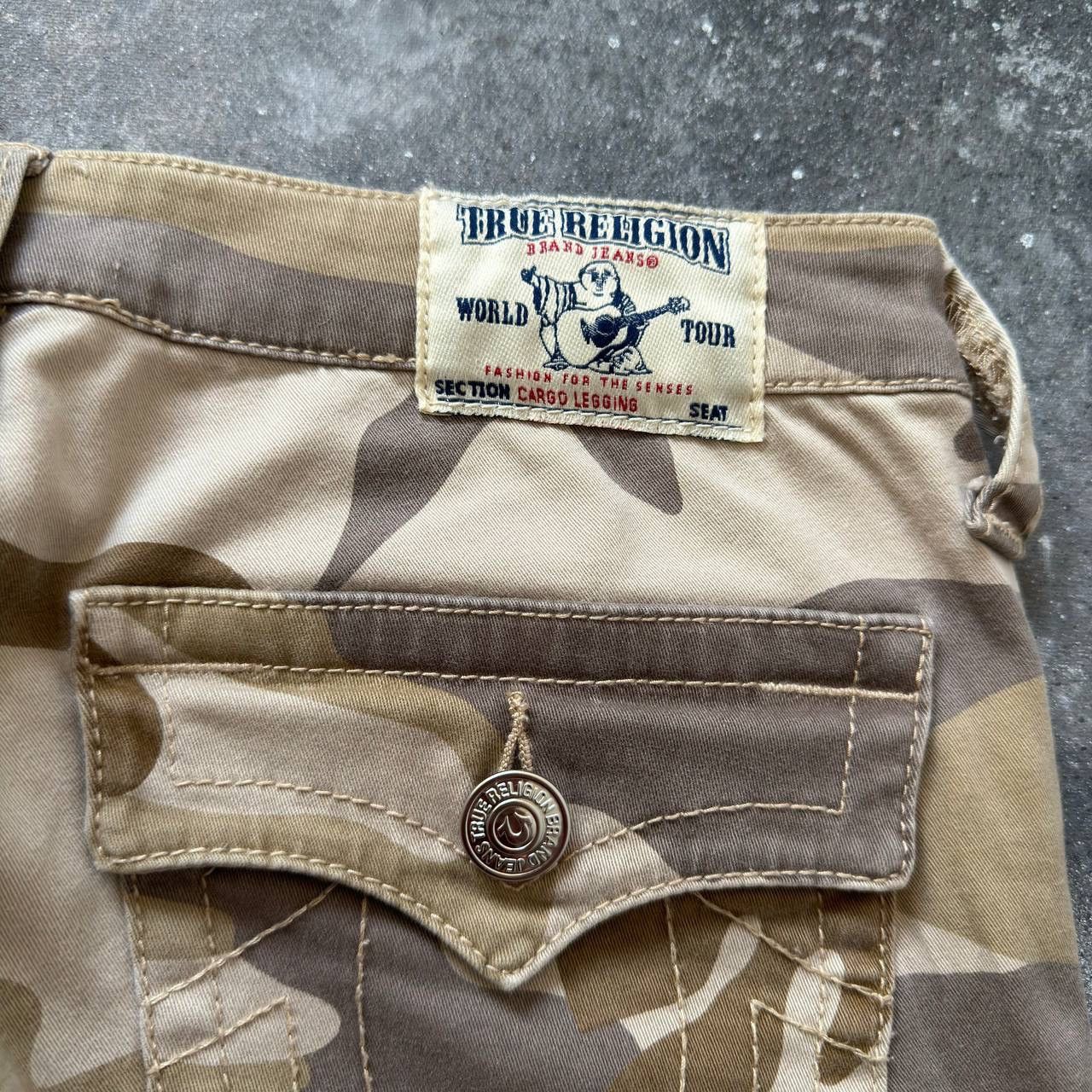 True Religion True Religion Cargo Camo Pants Y2K Size 28" / US 6 / IT 42 - 4 Thumbnail