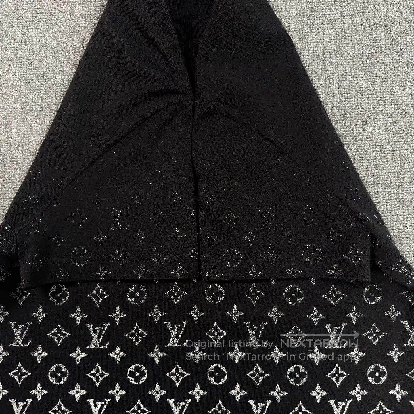 Louis Vuitton LV Black White Gradient Monogram Short-Sleeve. Size XS / US 0-2 / IT 36-38 - 6 Thumbnail