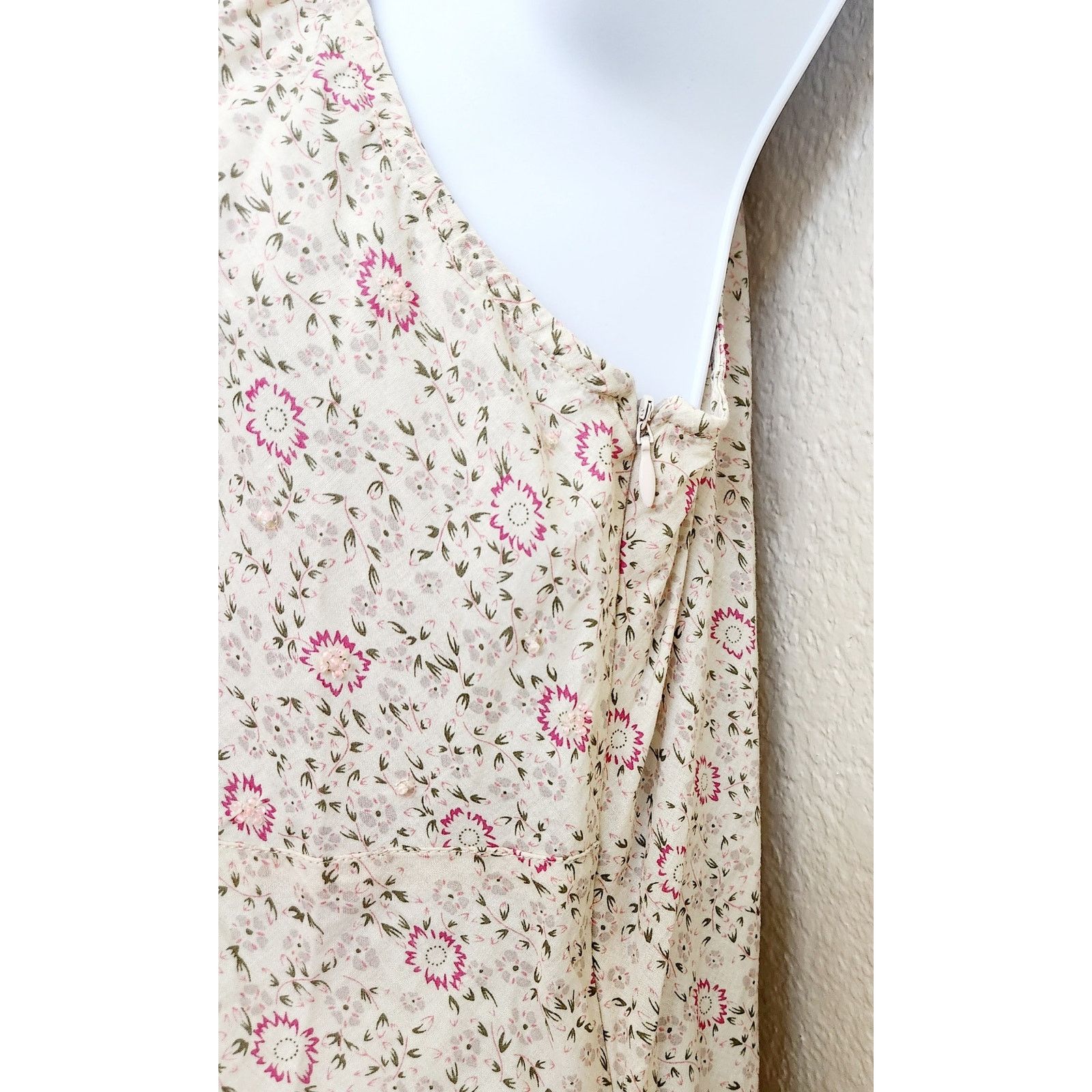 Other Cato Cream Pink Crisscross V Neck Sleeveless Top Medium Size M / US 6-8 / IT 42-44 - 3 Thumbnail