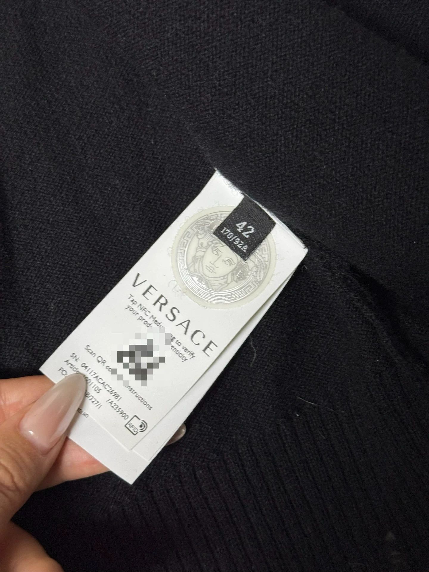 Versace Versace Cashmere Pin Cardigan - No Tag, Authentic Size M / US 6-8 / IT 42-44 - 3 Thumbnail