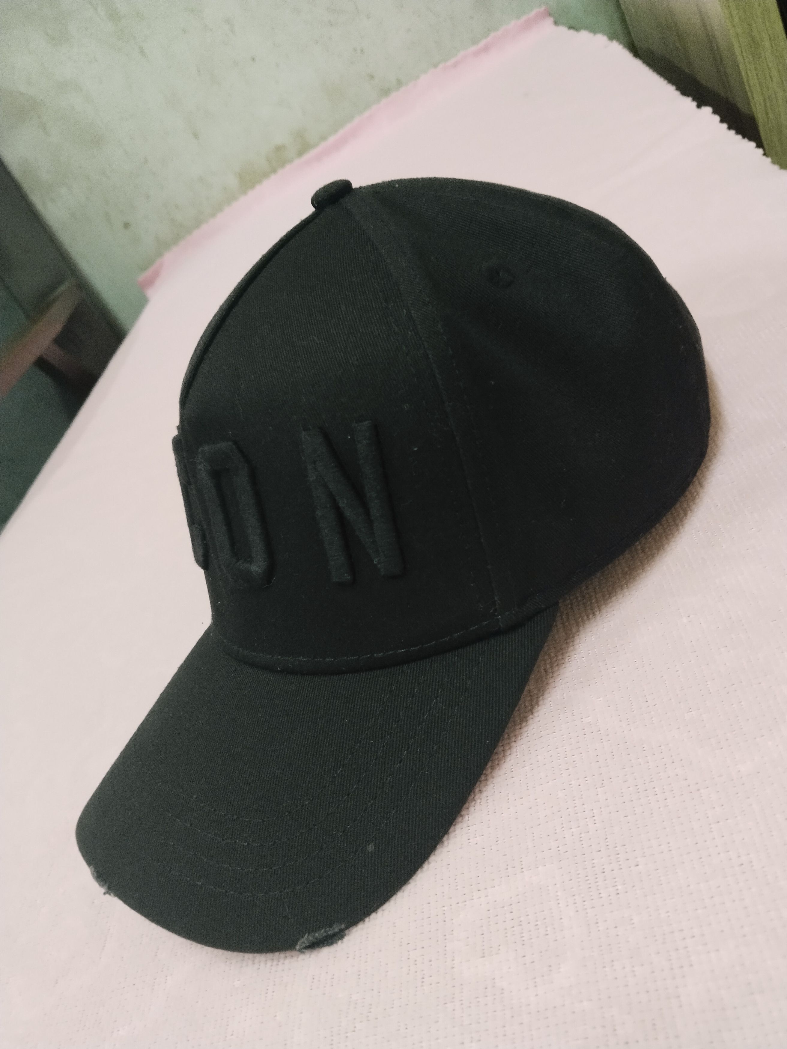 Dsquared2 ICON DISQUARED2 DISTRESSED STYLE TRIPLE BLACK HAT CAP Size ONE SIZE - 3 Thumbnail