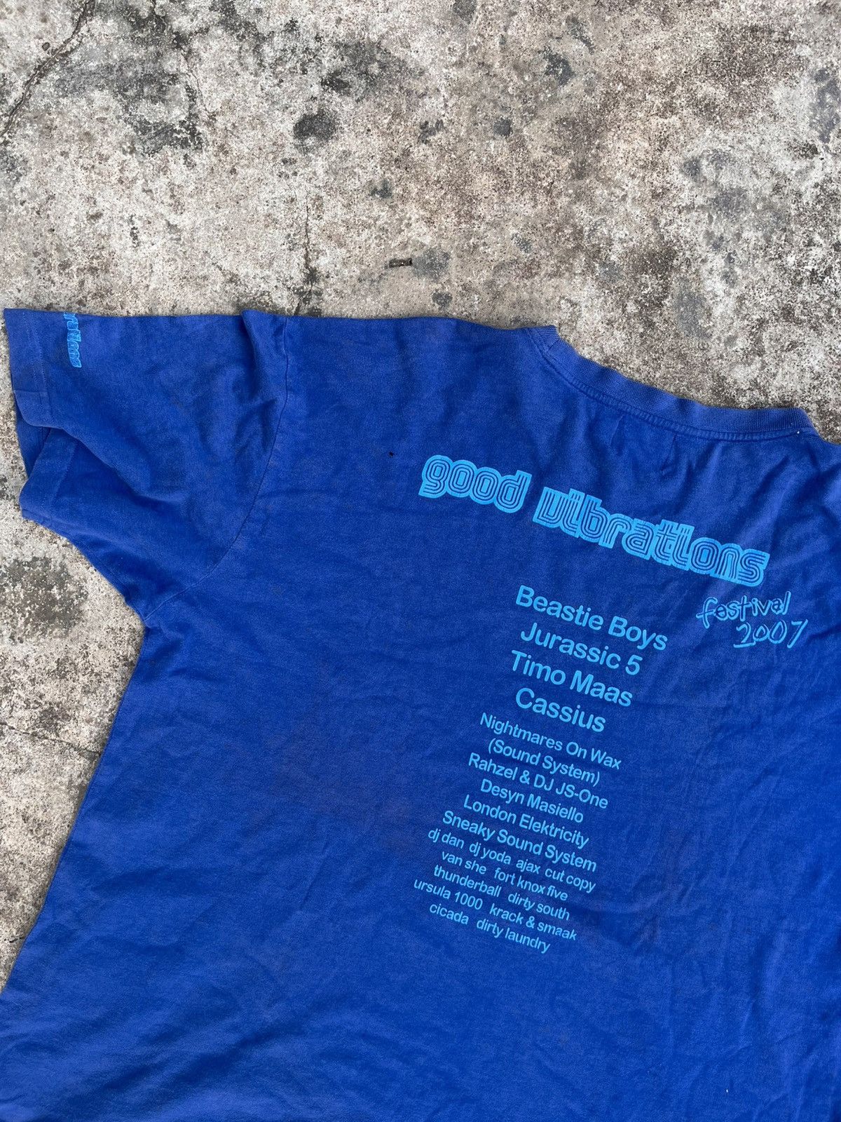 Quiksilver RARE Vintage Quicksilver Good Vibration Festival 2007 Tshirt Size US XL / EU 56 / 4 - 2 Thumbnail