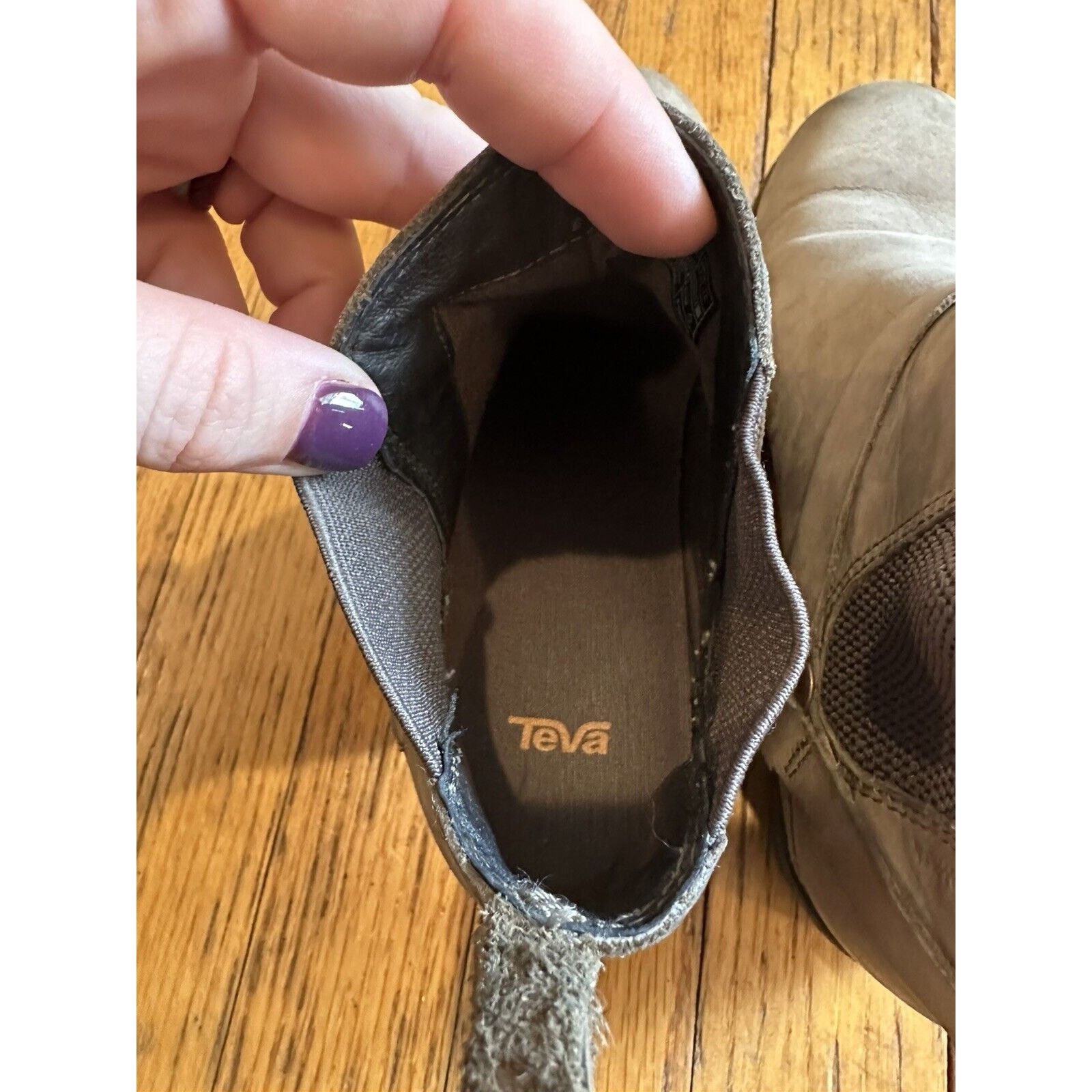 Teva Teva Women’s De La Vina Dos Chelsea Boot Size 6.5 Taupe GUC Size US 6.5 / IT 36.5 - 10 Thumbnail