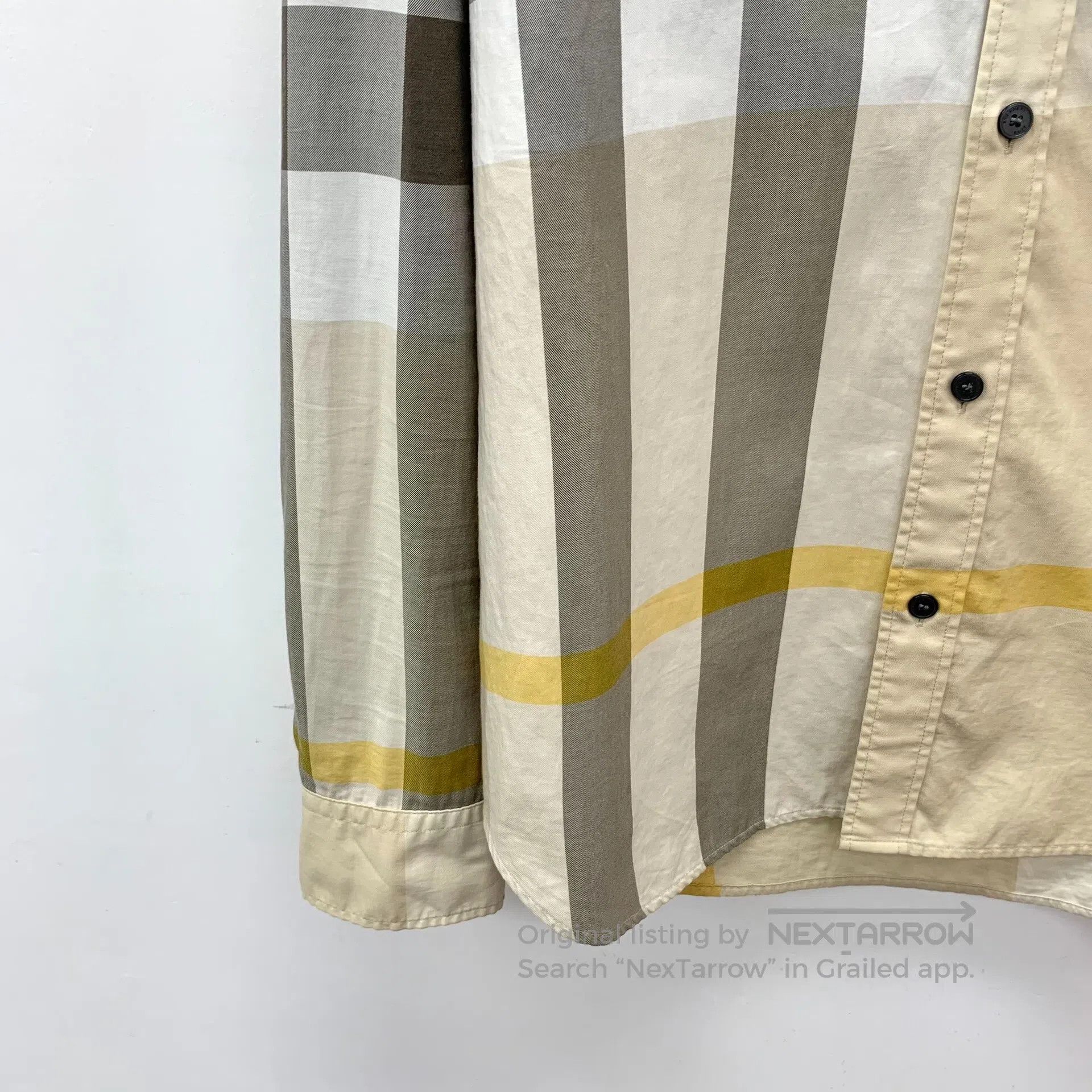 Burberry Burberry Contrast color classic check design cotton lapel Size US L / EU 52-54 / 3 - 4 Thumbnail