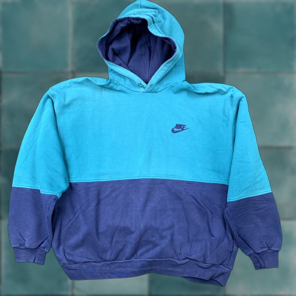 Nike Nike Vintage Sweatshirt Mens T Shirt Tonal Hoodie Center Swoosh Blue 80s Rap Size US XL / EU 56 / 4 - 1 Thumbnail