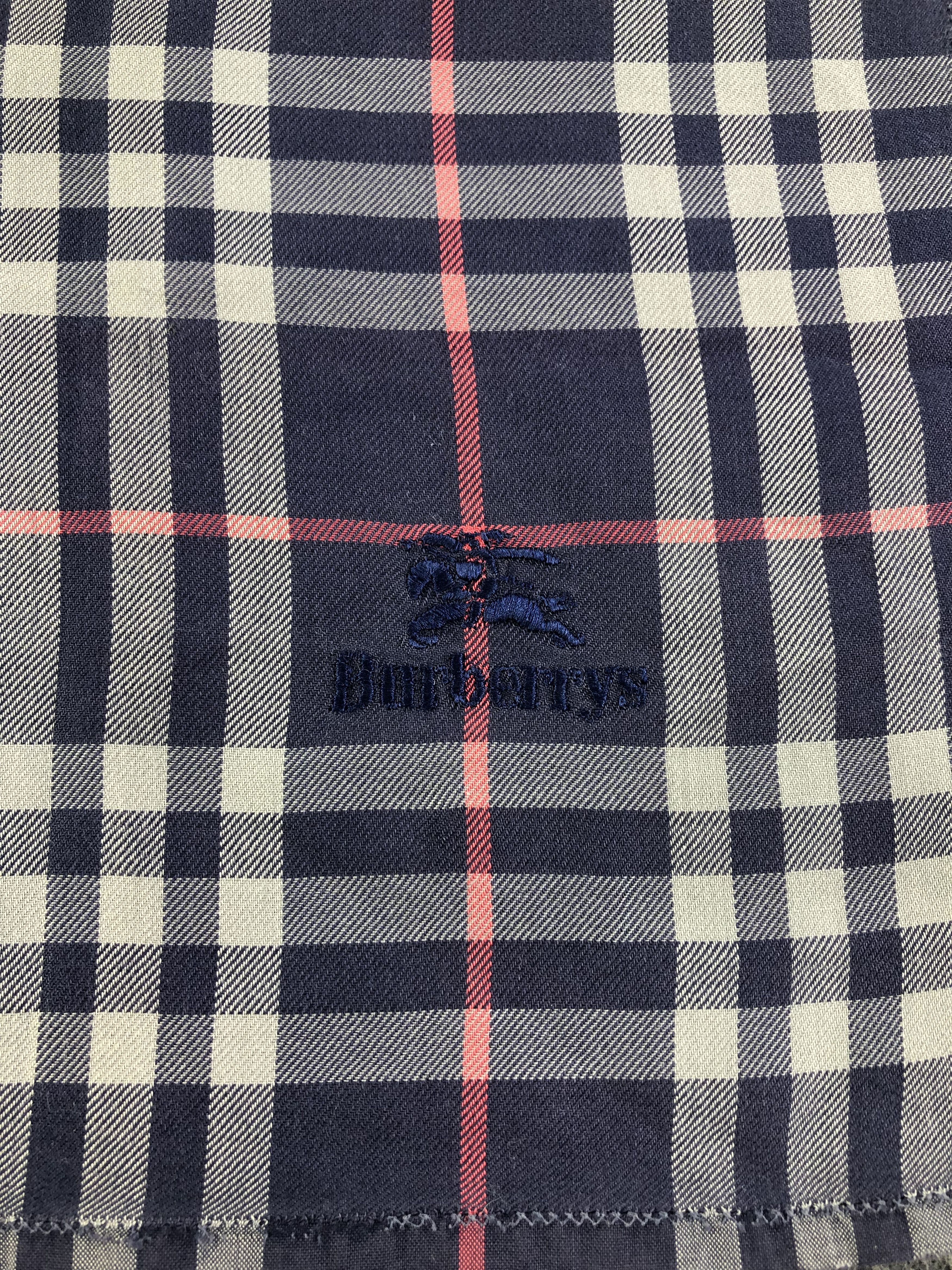 Burberry Burberry Handkerchief / Bandana / Neckerchief Size ONE SIZE - 5 Thumbnail