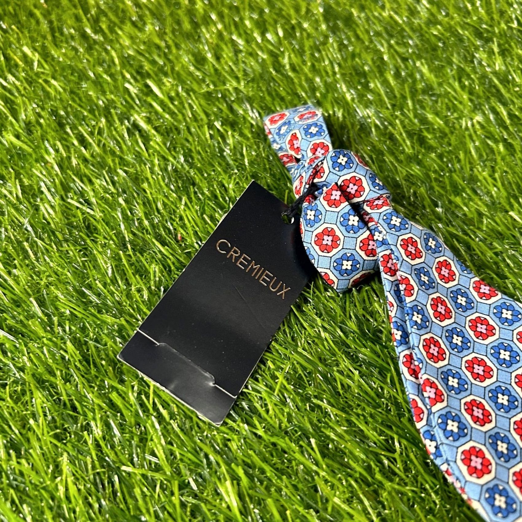 Cremieux Cremieux Bow Tie Self Tie Blue Red Geometric Pattern Adjustable Neck Mens NWT Black? Blue? Size ONE SIZE - 3 Thumbnail