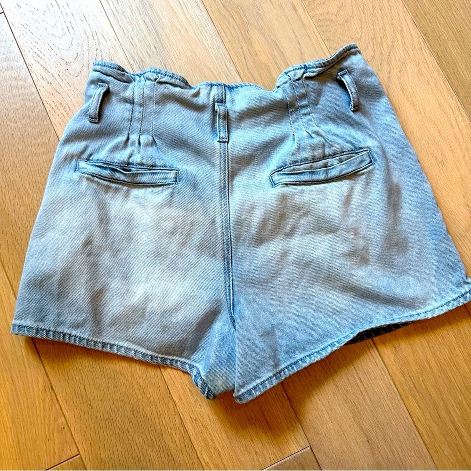 American Eagle Outfitters American Eagle Paper bag Mom Denim Shorts Size 12 Size 34" / US 12 / IT 48 - 2 Thumbnail