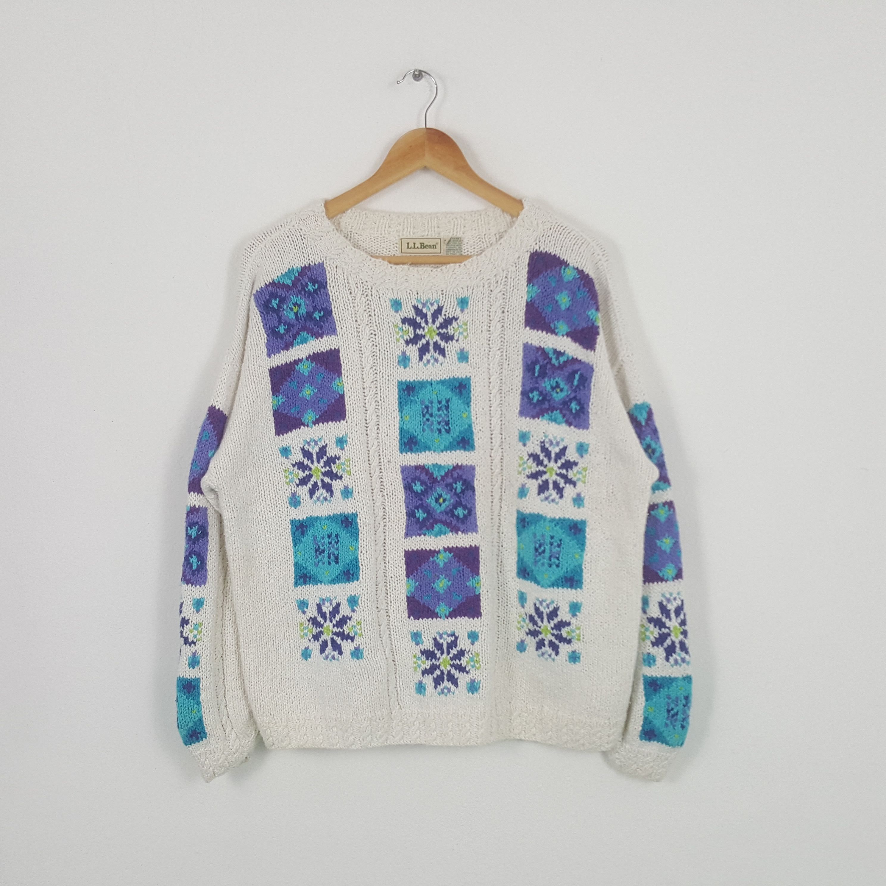 Vintage L.L. Bean Winter Hippie Style Knitwear