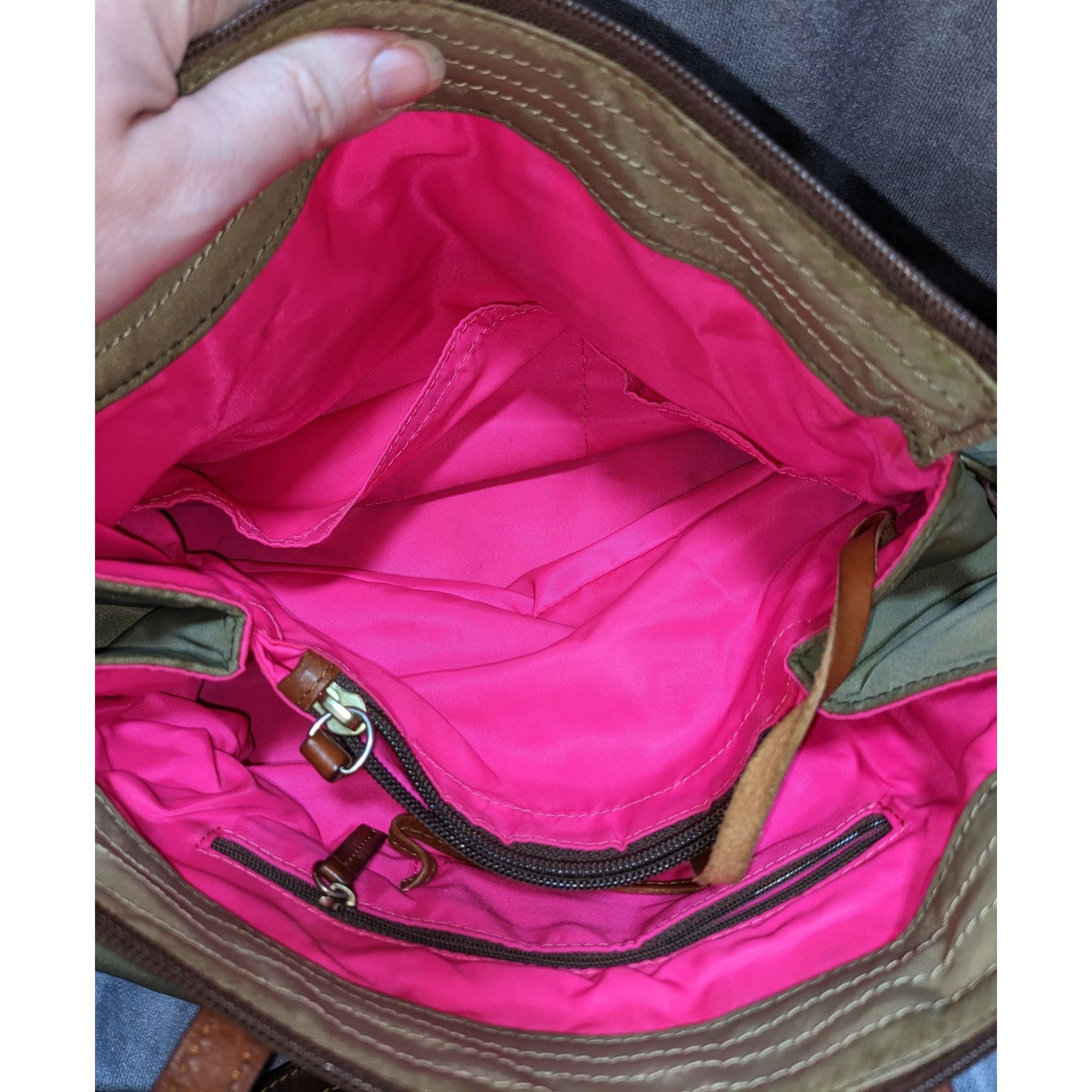 Dooney & Bourke Dooney & Bourke Nylon Shoulder Bag With Leather Straps Green Size ONE SIZE - 5 Thumbnail