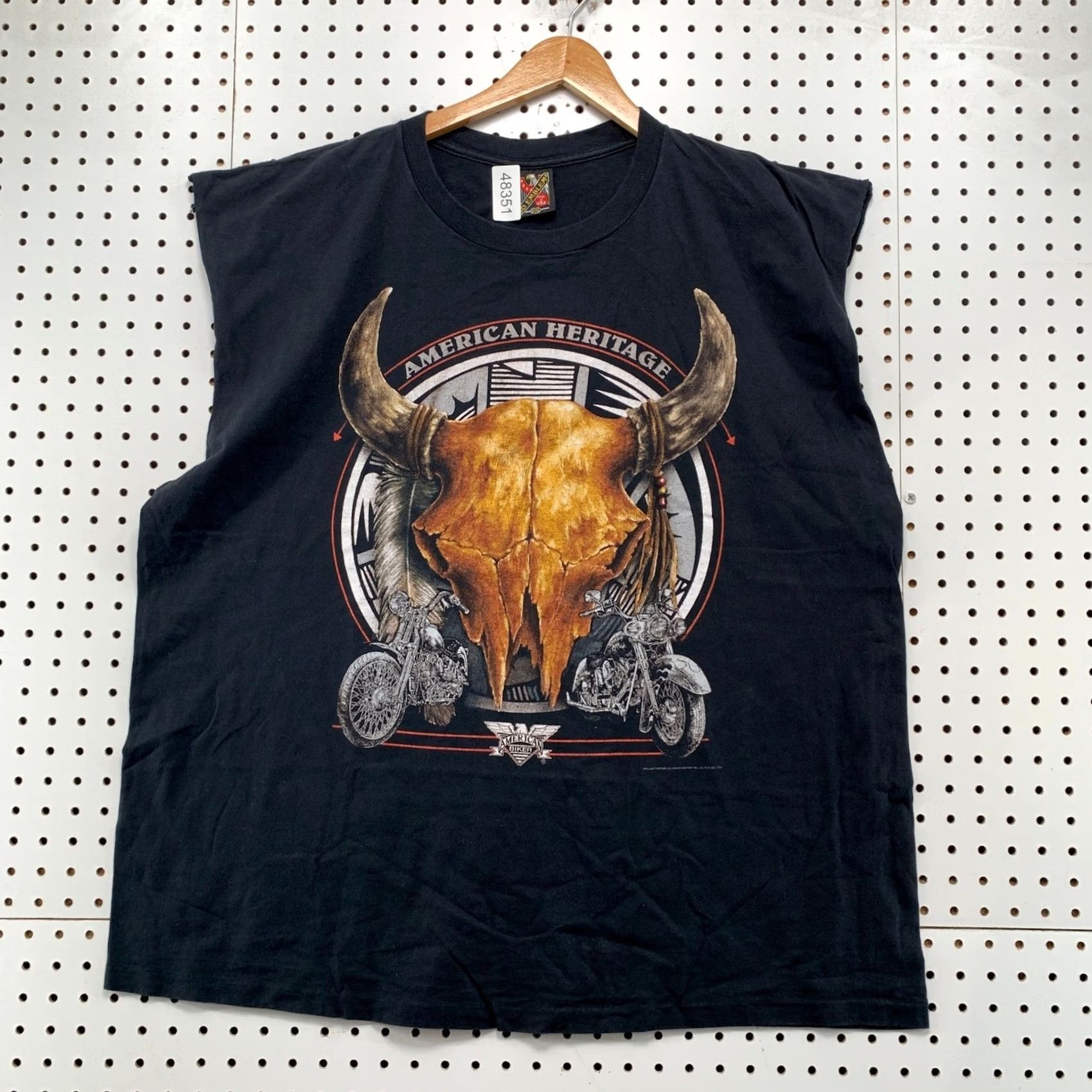 Vintage VINTAGE 3D Emblem Sleeveless T Shirt Mens XXL Black Biker Outlaw Motorcycle T-Shirt Graphic Print Logo Crew Neck Summer 1990s Mens Size US XXL / EU 58 / 5 - 2 Thumbnail