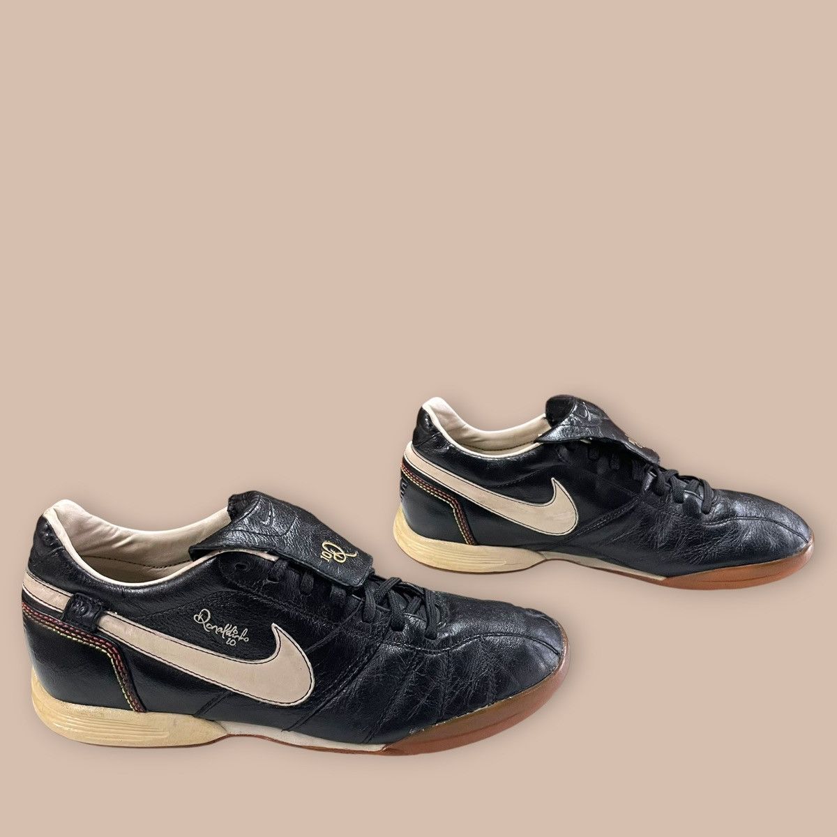 Nike Nike Tiempo Guri IC R10 Size US 8 / EU 41 - 6 Thumbnail