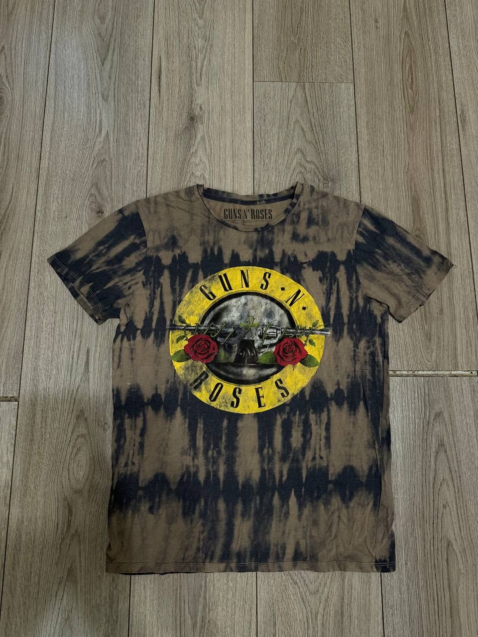 Guns N' Roses Guns N Roses T-shirt MEns Size S Multicolor 2021 Size US S / EU 44-46 / 1 - 1 Thumbnail