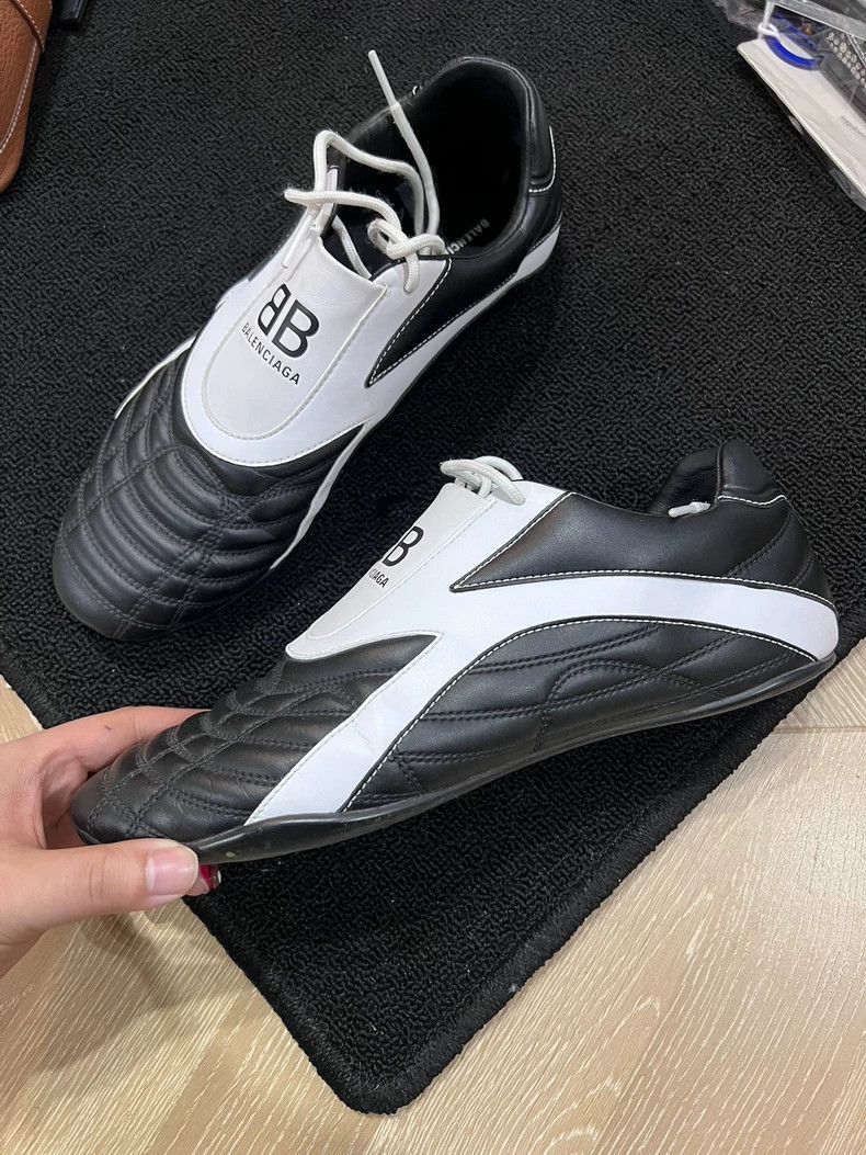 Balenciaga Balenciaga Zen Football Shoes Size 42 43-2505 Size US 9 / EU 42 - 2 Thumbnail