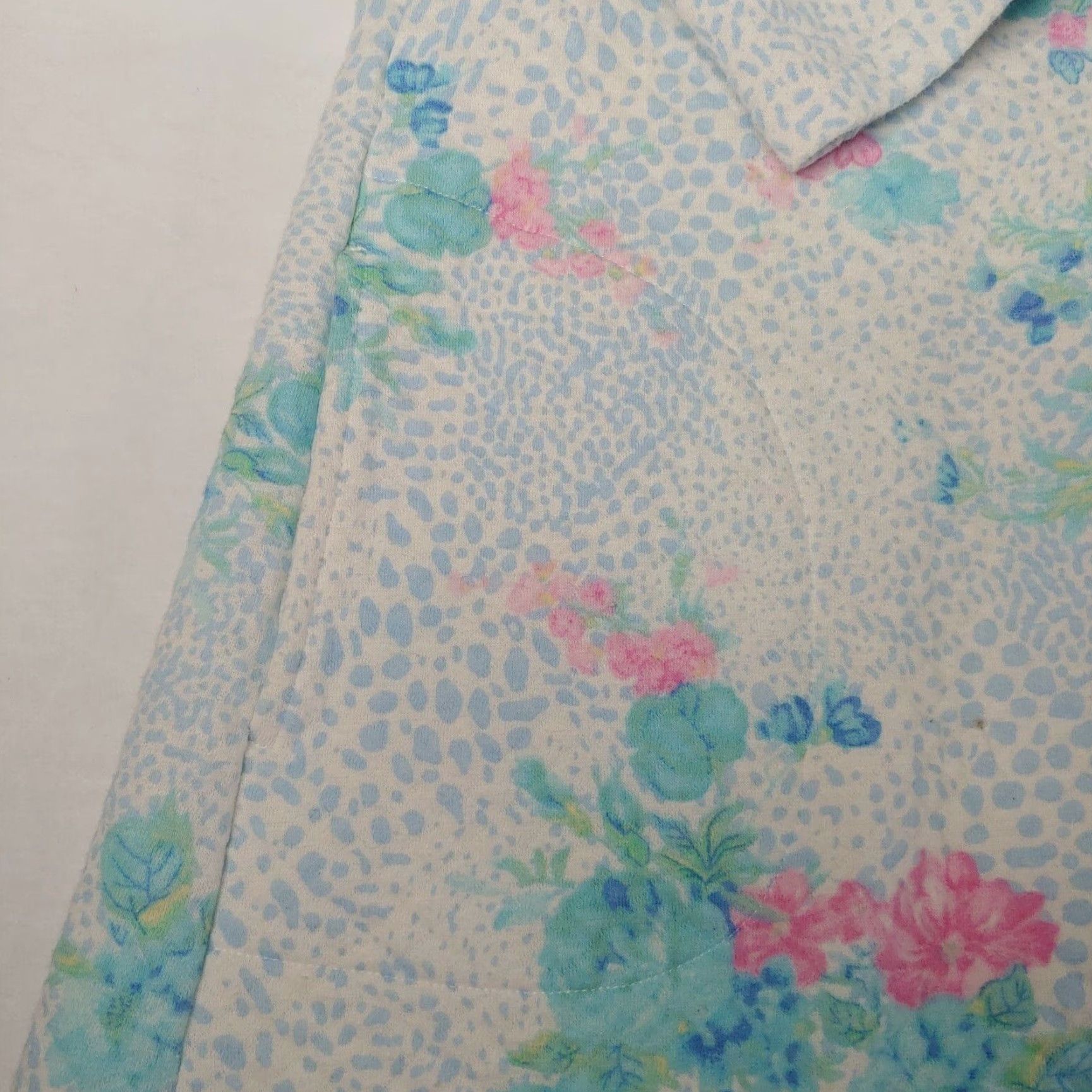Vintage VINTAGE House Coat Full Zip L/XL Knit Quilted White Blue Floral Grannycore Women Size L / US 10 / IT 46 - 7 Thumbnail