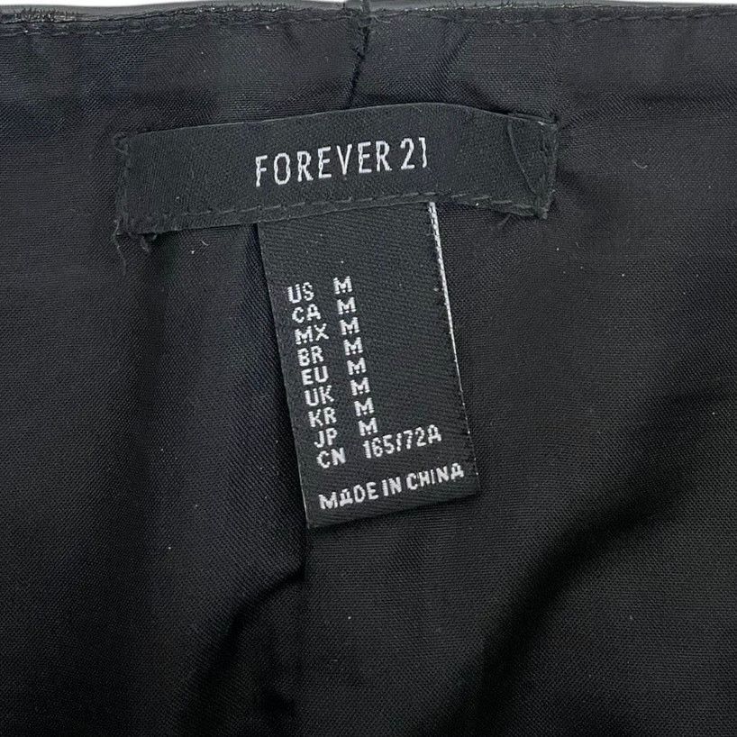 Forever 21 Faux Leather Black & White Hand Painted Zip Up Mini Skirt Size 30" / US 8 / IT 44 - 8 Thumbnail