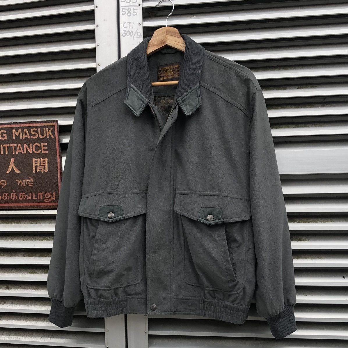 Vintage Vintage Sportsmans Spirit Freedom Sport Velvet Bomber Jacket Size US M / EU 48-50 / 2 - 5 Thumbnail