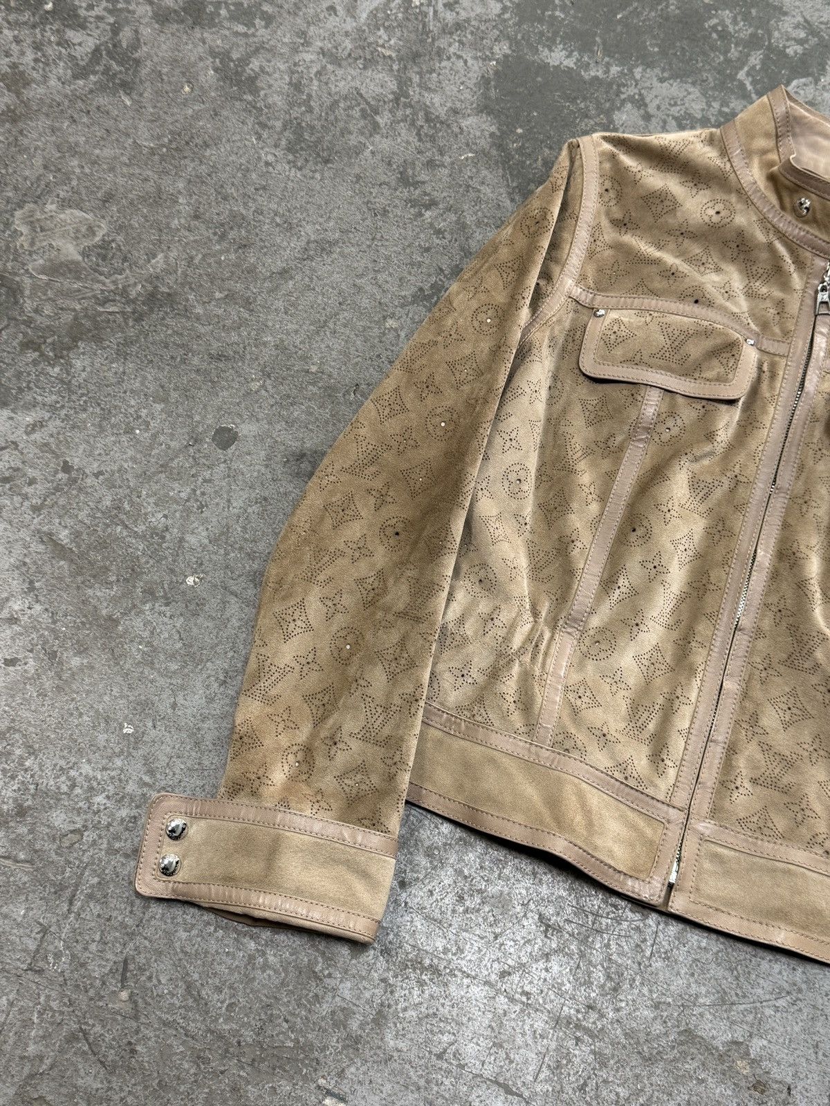 Louis Vuitton Louis Vuitton Biker Suede Leather Jacket Size M / US 6-8 / IT 42-44 - 3 Thumbnail