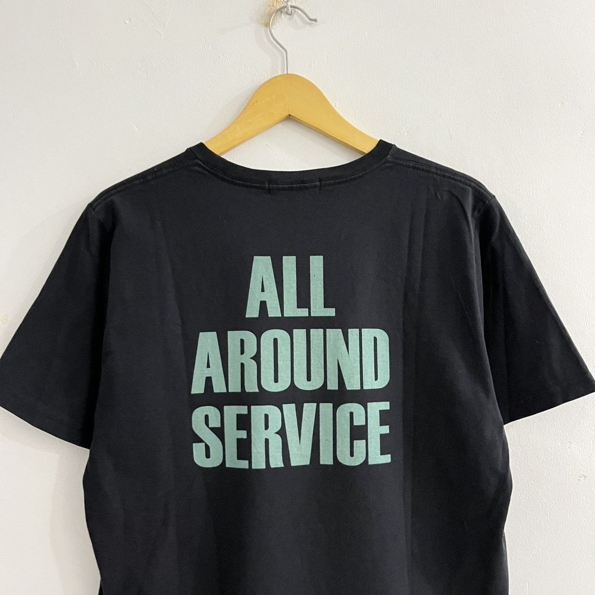Hysteric Glamour Hysteric Glamour All Around Service Tee Size US L / EU 52-54 / 3 - 7 Thumbnail