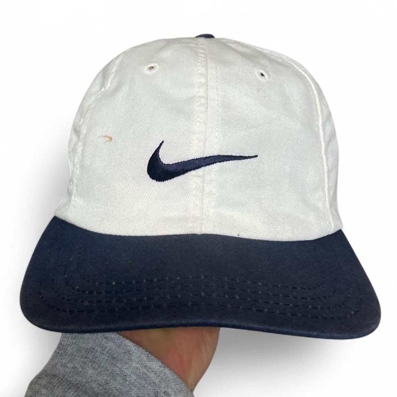Nike Vintage Nike white navy golf canvas hat Size ONE SIZE - 1 Thumbnail