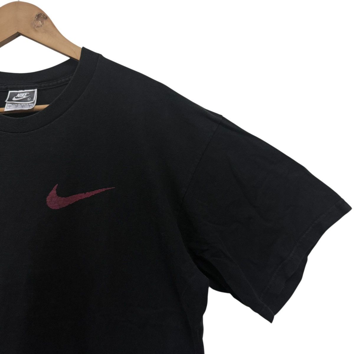 Nike Vintage 90s Nike Air Tshirt Big Logo Size US L / EU 52-54 / 3 - 4 Thumbnail