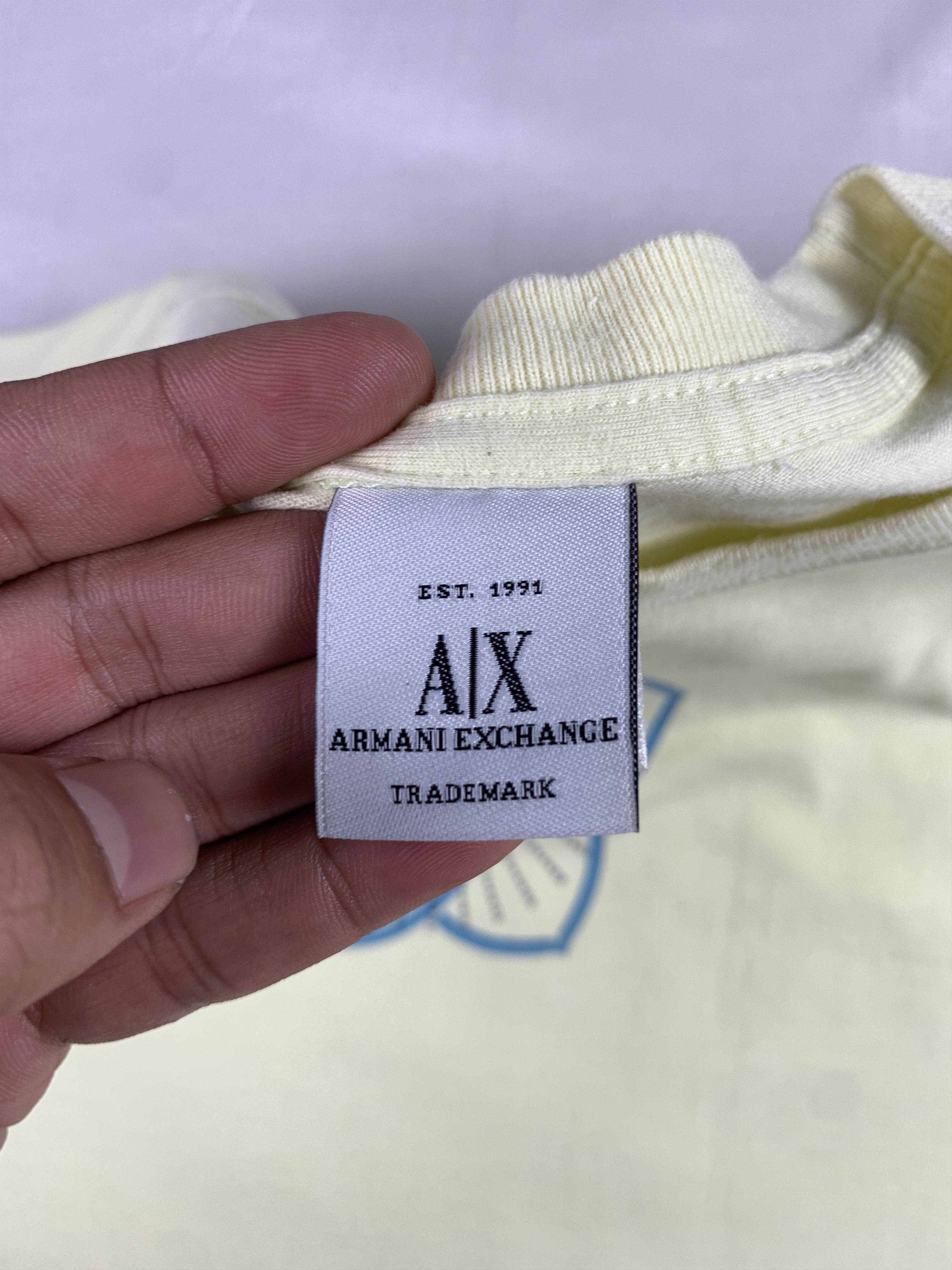 Armani Exchange 2000s Armani Exchange Lemon Printed Tee (Fit M) Size S / US 4 / IT 40 - 7 Thumbnail