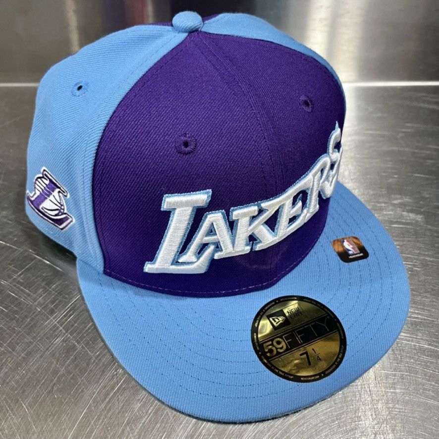 New Era Los Angeles LA Lakers Script City Edition 59FIFTY Hat 7 1/4 Size ONE SIZE - 1 Thumbnail