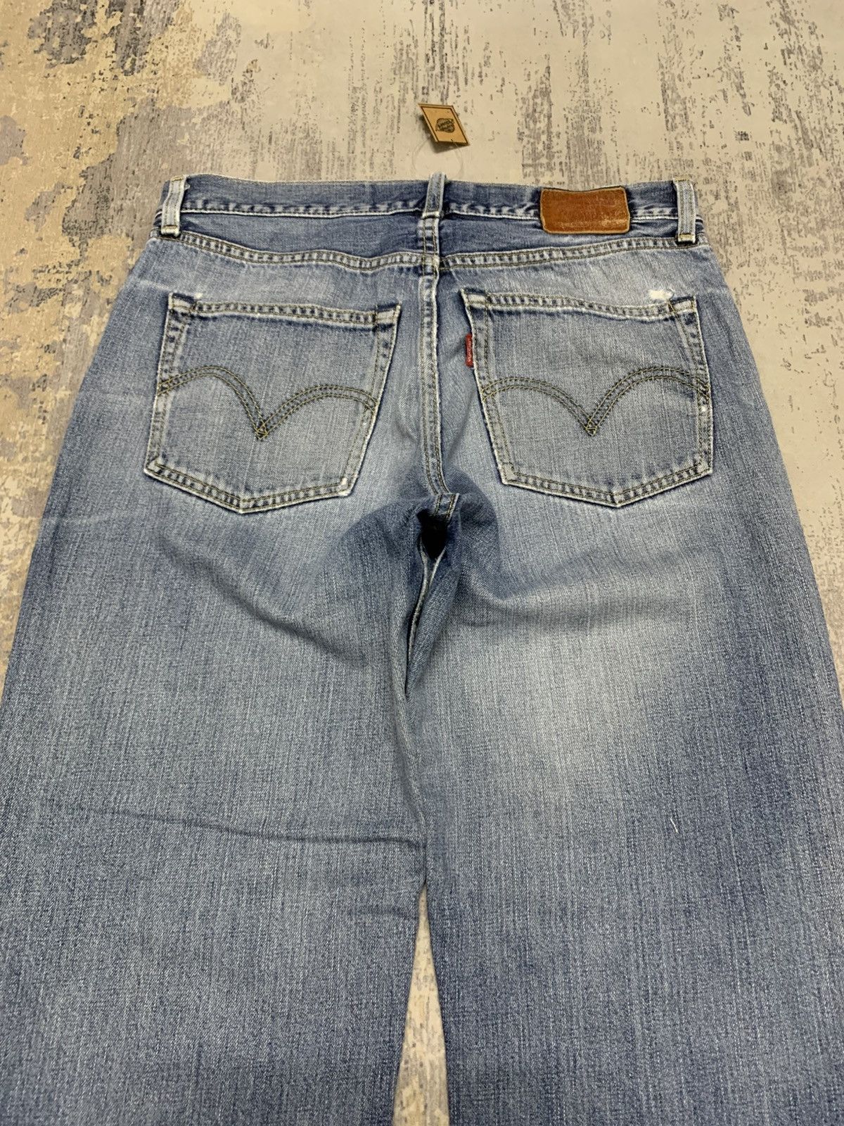 Levi's Levi's 502 Baggy Blue Wash Distressed Jeans W32x30 Size US 32 / EU 48 - 8 Thumbnail