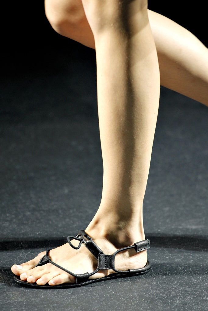 Lanvin Lanvin SS2011 Silver Leather Gladiator Sandals Size US 9.5 / IT 39.5 - 24 Thumbnail