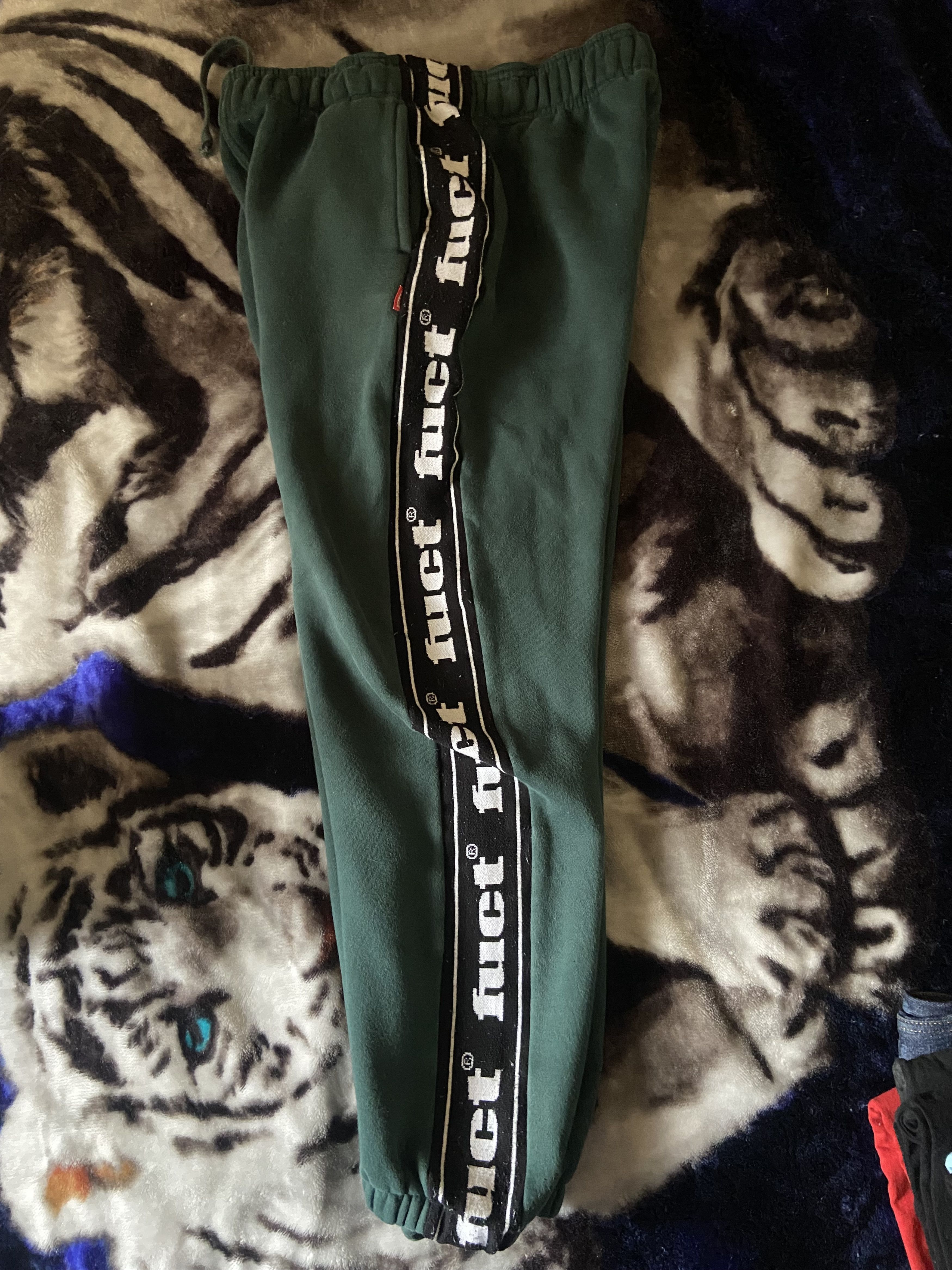 FUCT logo sweat pants Size US 30 / EU 46 - 2 Thumbnail
