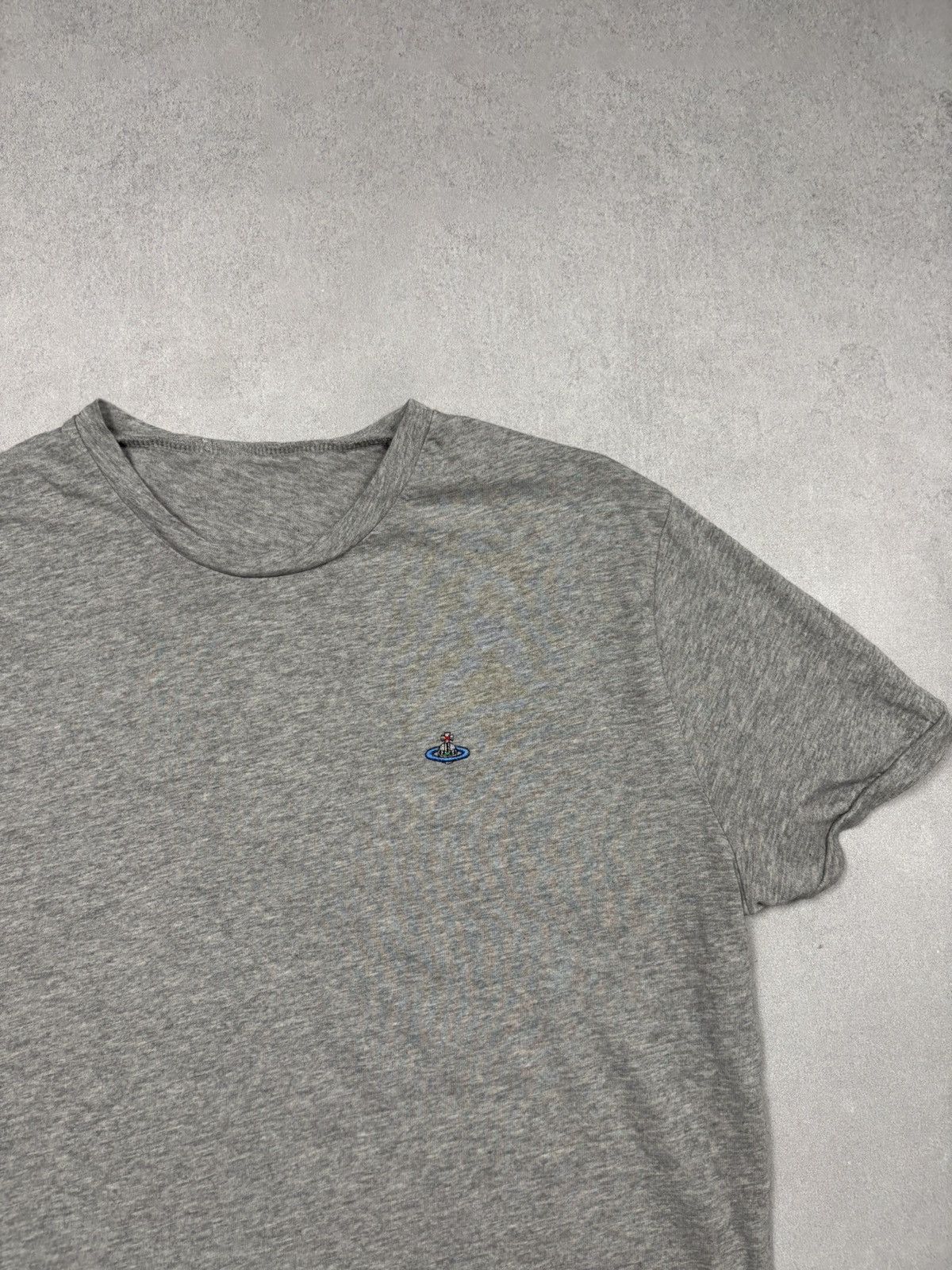 Vivienne Westwood Vivienne Westwood Orb Embroidered Logo T Shirt Grey Classic Size US L / EU 52-54 / 3 - 2 Thumbnail
