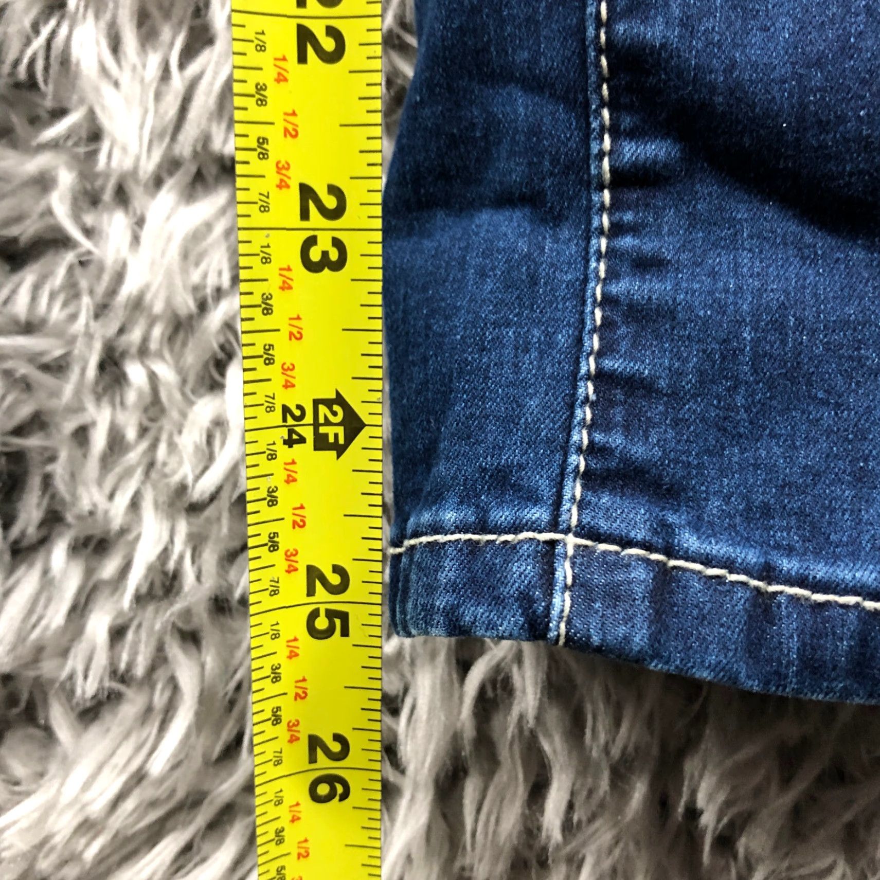 Denime Puzzle Jeans Juniors Jeans Size 9/10 Mid Rise Dark Wash Blue Denim Skinny Capri Size 30" / US 8 / IT 44 - 3 Thumbnail