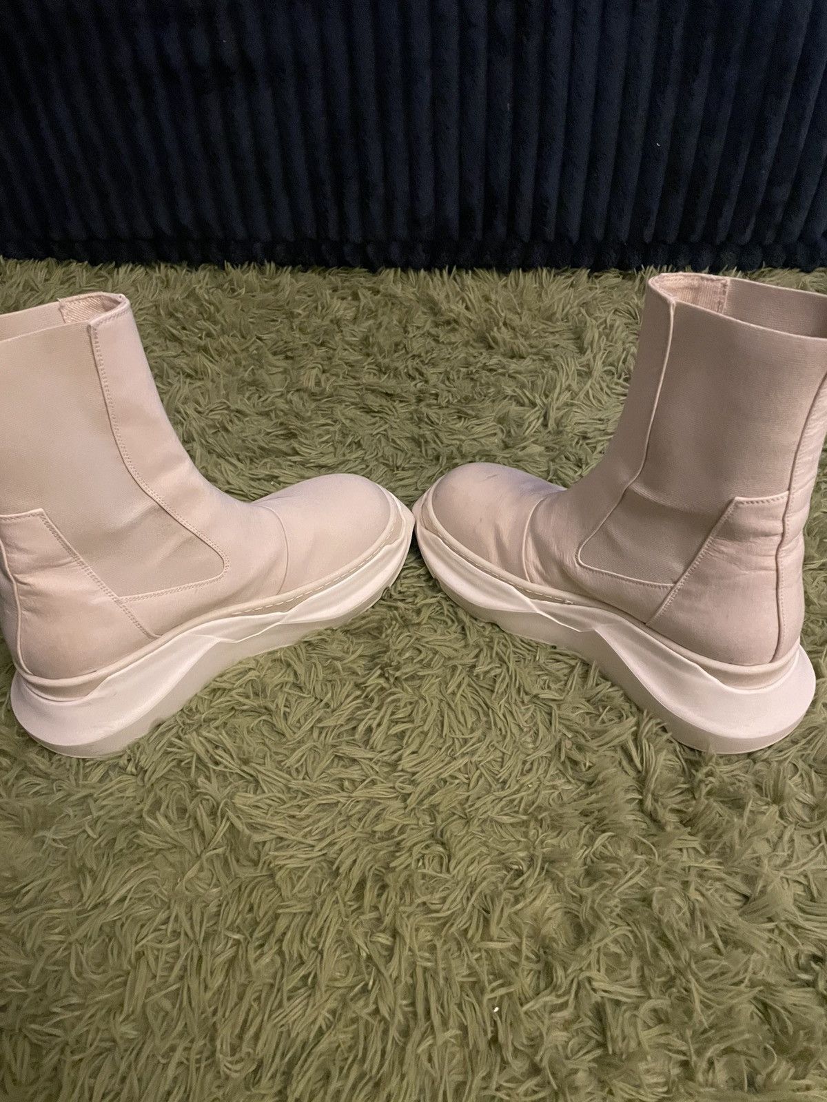 Rick Owens Rick Owen’s Abstract Beetle Boots White Size US 7 / EU 40 - 4 Thumbnail