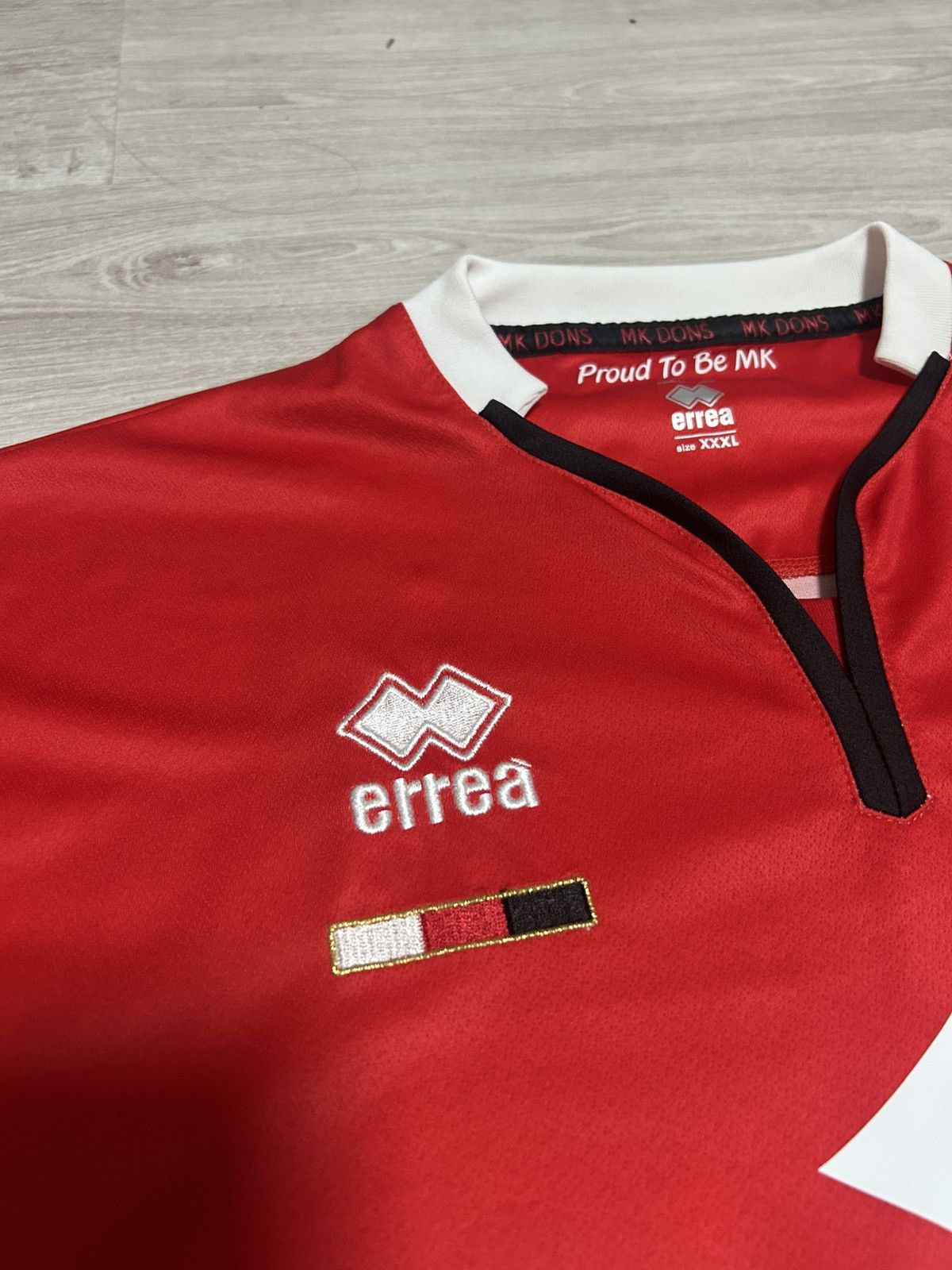 Errea MK Dons Shirt Mens XXL 3XL Red Errea Away Football Jersey Size US XXL / EU 58 / 5 - 4 Thumbnail