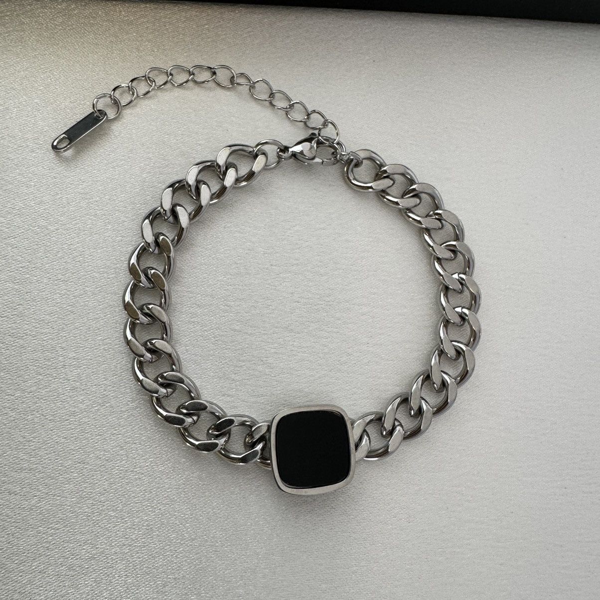 Other Adjustable Link Chain Bracelet for Men Women Size ONE SIZE - 1 Thumbnail