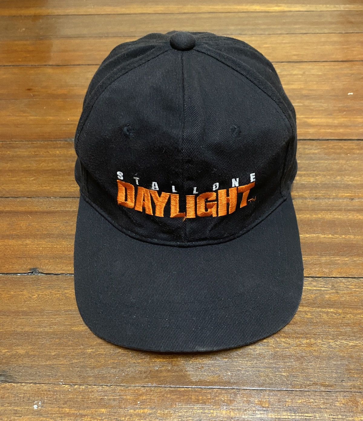 Vintage Very Rare Vintage Action Movie Stallone Daylight Cap 1996s Size ONE SIZE - 1 Thumbnail
