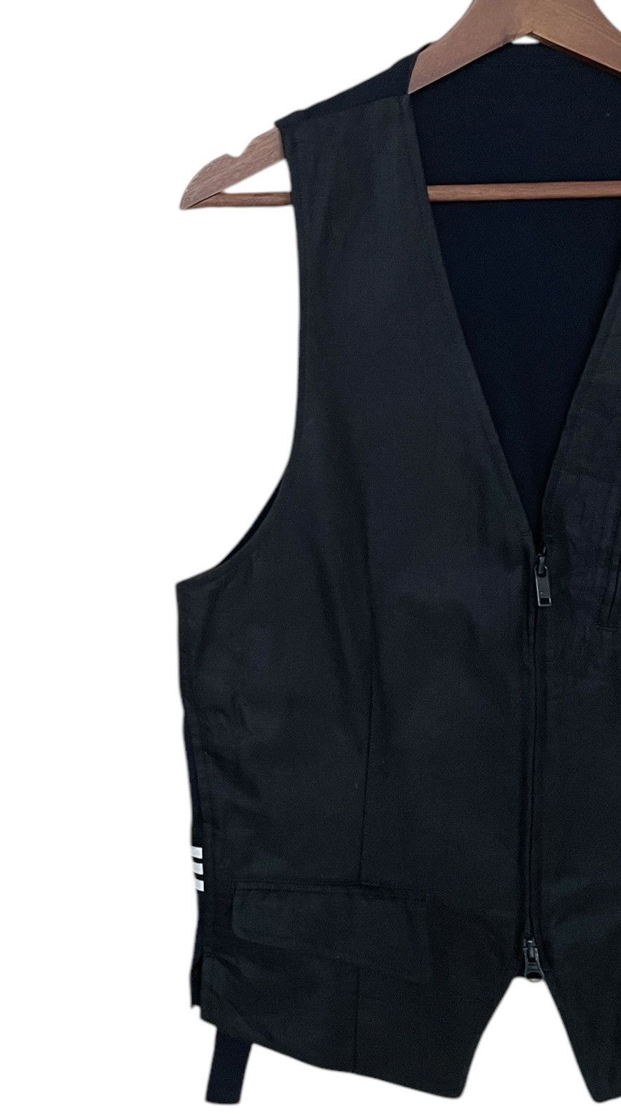 Japanese Brand × Yohji Yamamoto Vintage Japanese Brand Y-3 Yohji Yamamoto Vest 2000s Size US XS / EU 42 / 0 - 3 Thumbnail