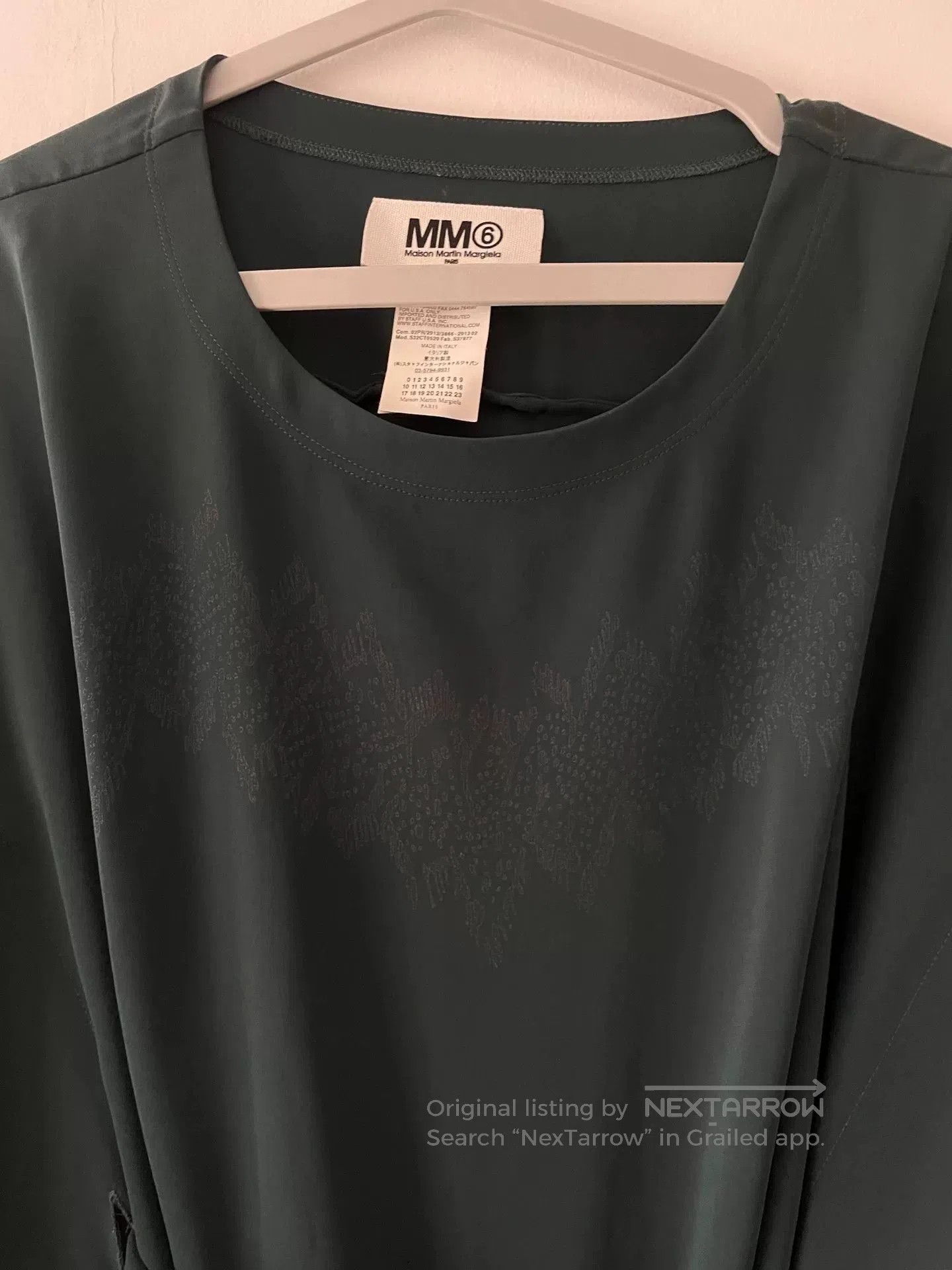 MM6 unique oversized cape sleeve top. Size XXS / US 00 / IT 34 - 5 Thumbnail