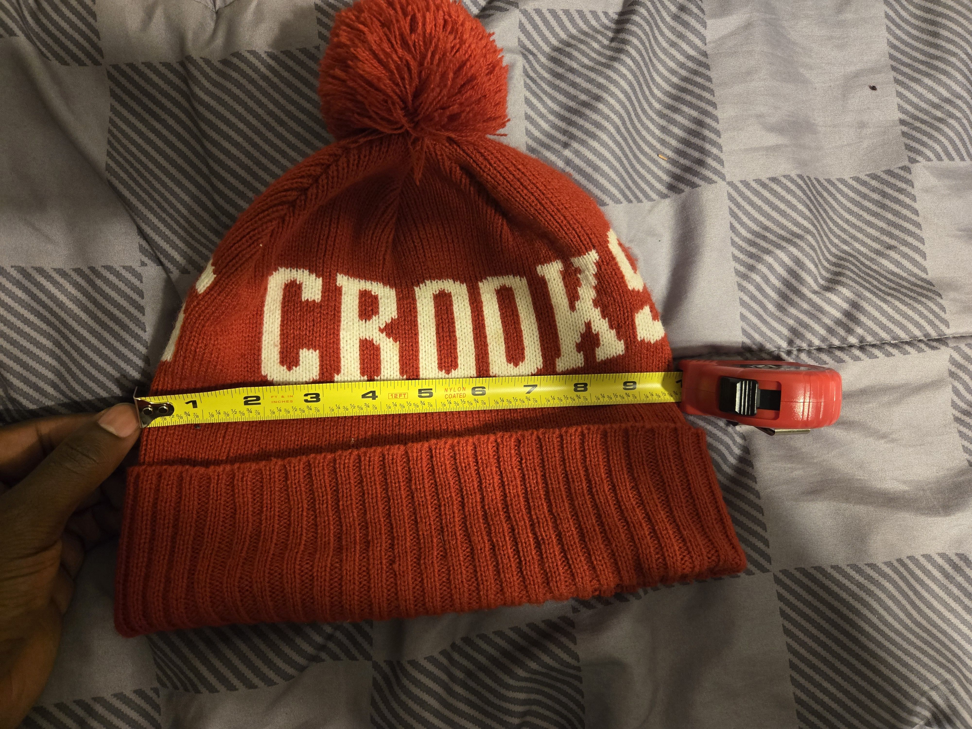 Crooks & Castles Crooks & Castles "Crooks" Spellout Pom Beanie Size ONE SIZE - 2 Thumbnail
