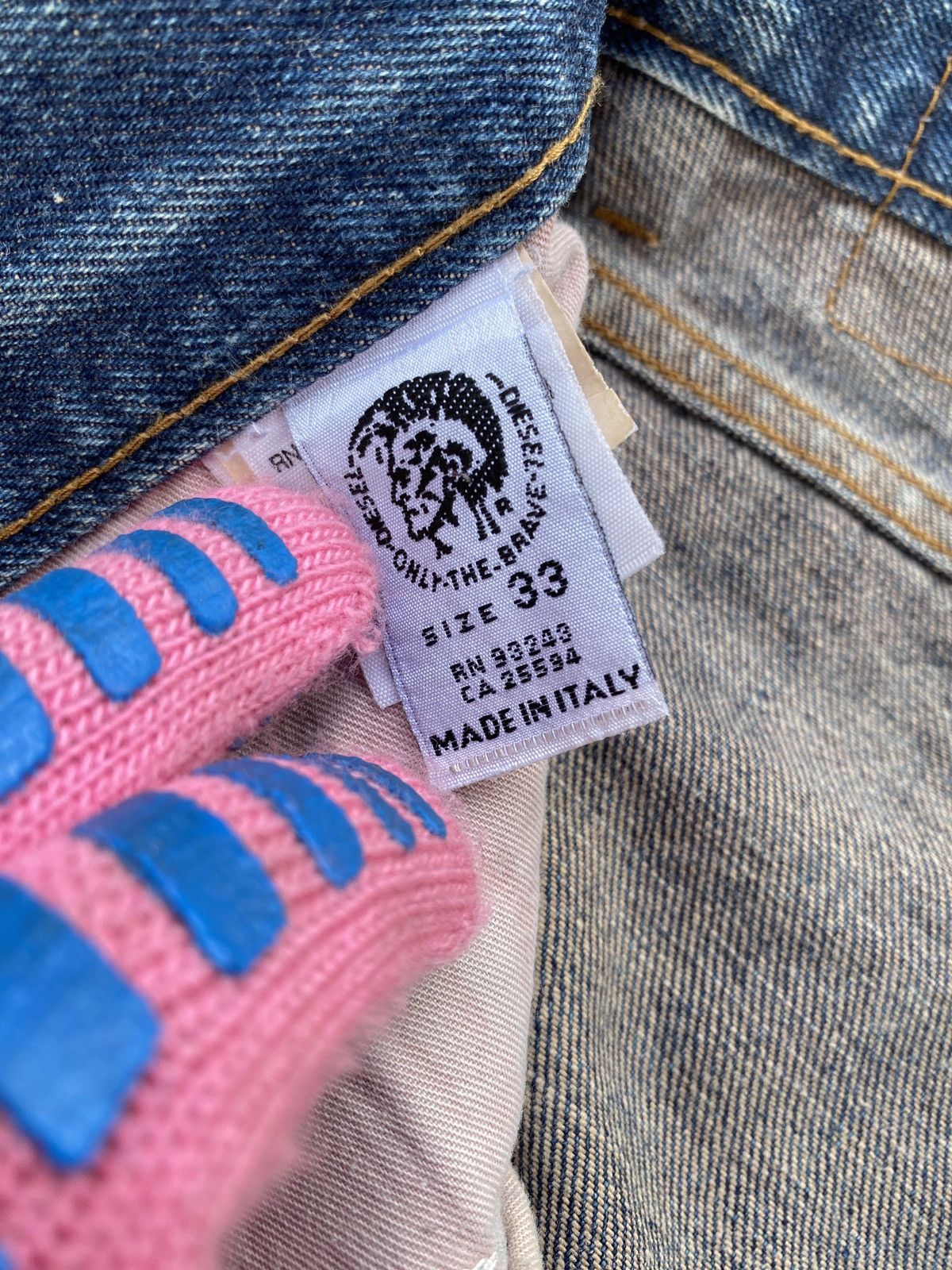 Diesel × Vintage Vintage 90’s Diesel D Blue Washed Distressed Denim Size US 32 / EU 48 - 18 Thumbnail
