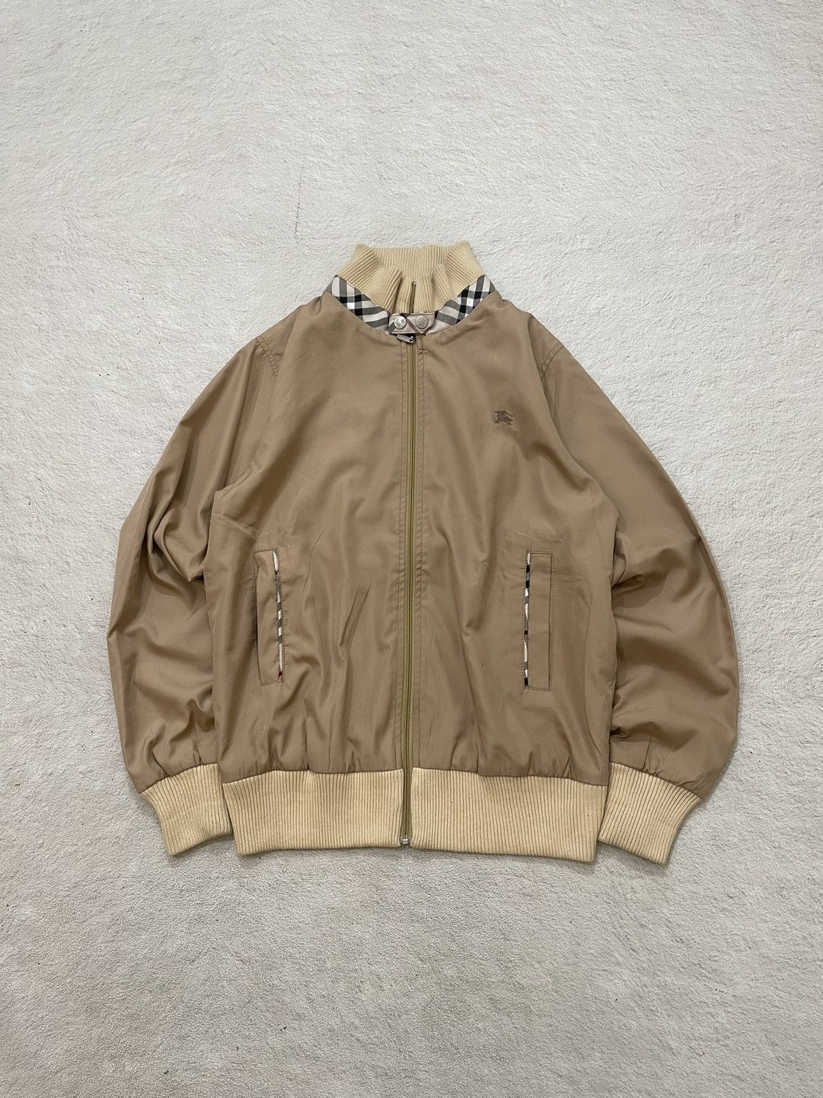 Japanese Brand Vintage Burberry Nova Check Lined Bomber Jacket Beige Y2K Size US L / EU 52-54 / 3 - 1 Thumbnail