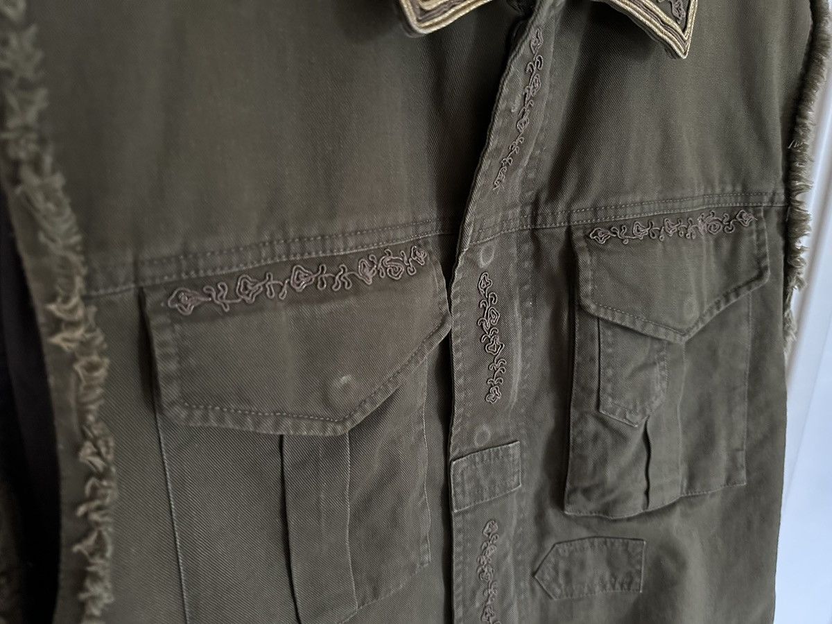 Saint Laurent Paris $2290 SS19 Saint Laurent sleeveless embroidered jacket 50 Size US M / EU 48-50 / 2 - 13 Thumbnail