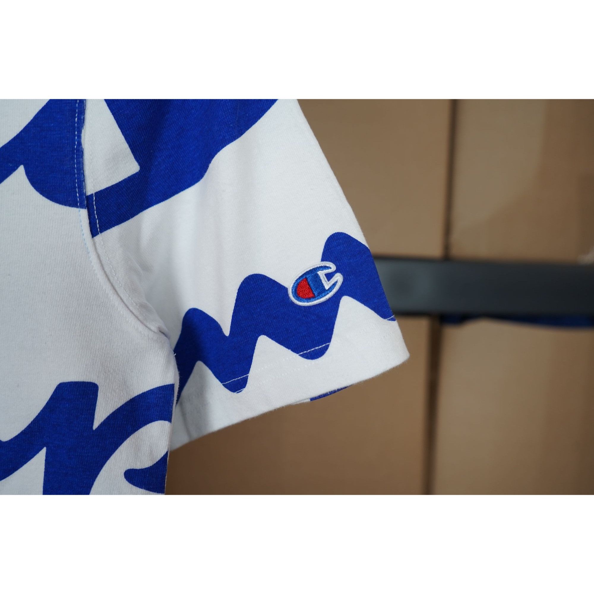 Champion Women's XS Champion White/Blue Athletic Tshirt #442 Size XS / US 0-2 / IT 36-38 - 5 Thumbnail
