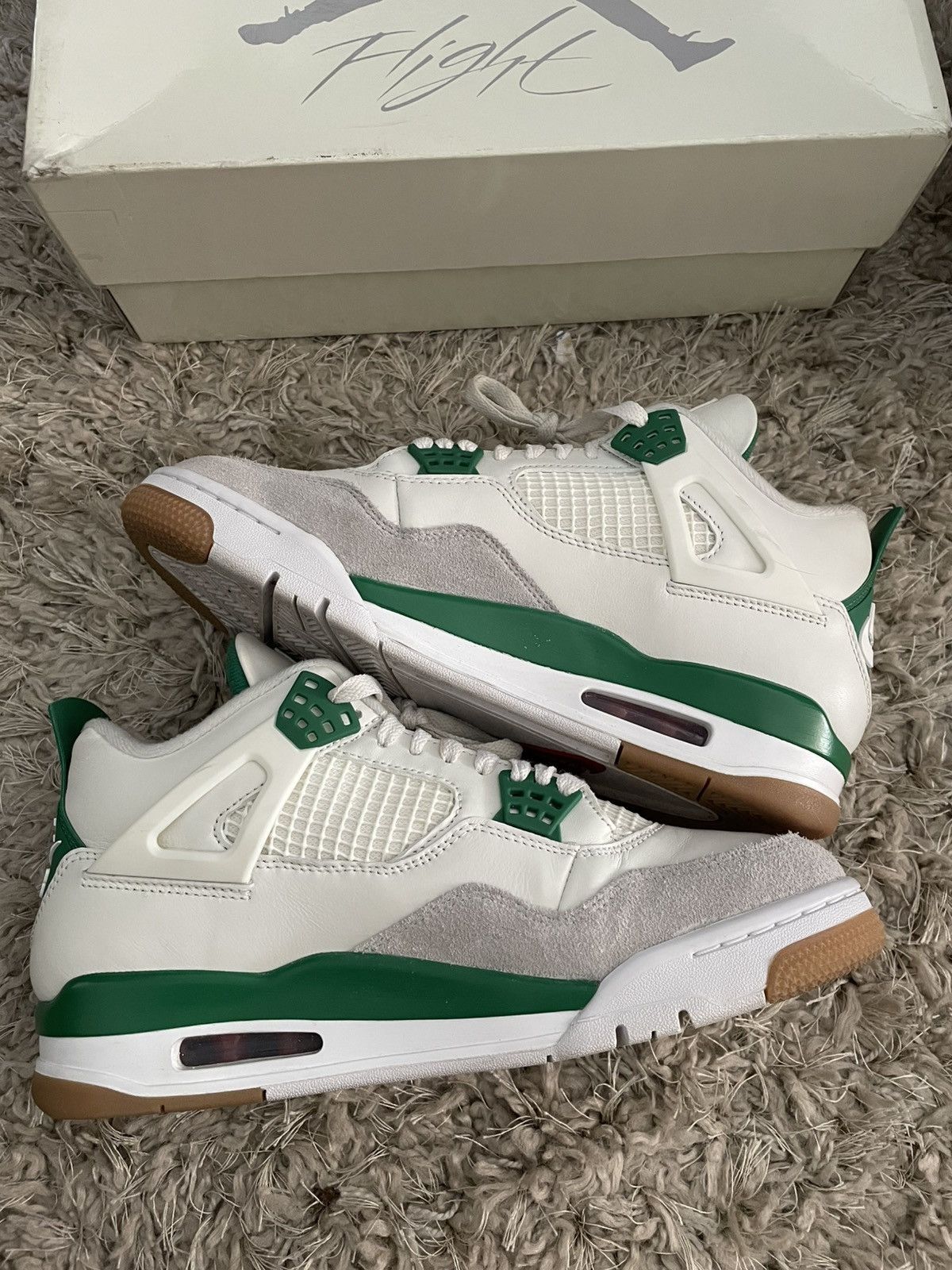 Jordan Brand Jordan 4 SB Pine Green Size US 9 / EU 42 - 3 Thumbnail