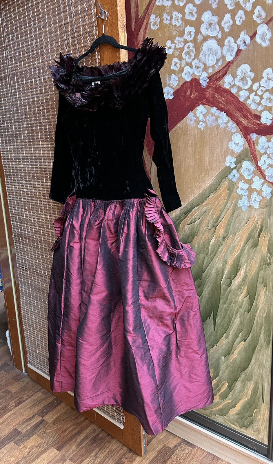 Nina Ricci Vintage Nina Ricci Haute Boutique Velvet Silk Maxi Dress Size XS / US 0-2 / IT 36-38 - 3 Thumbnail