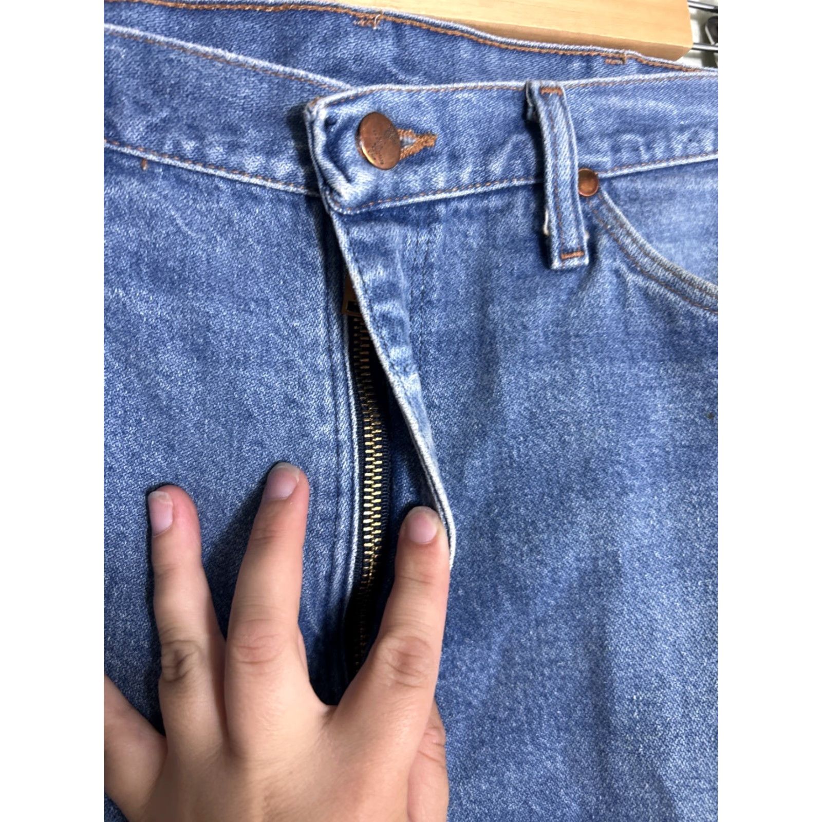 Wrangler VINTAGE Wrangler Jeans Light Wash Straight 32x34 USA Blue Mens Jeans Size US 32 / EU 48 - 6 Thumbnail