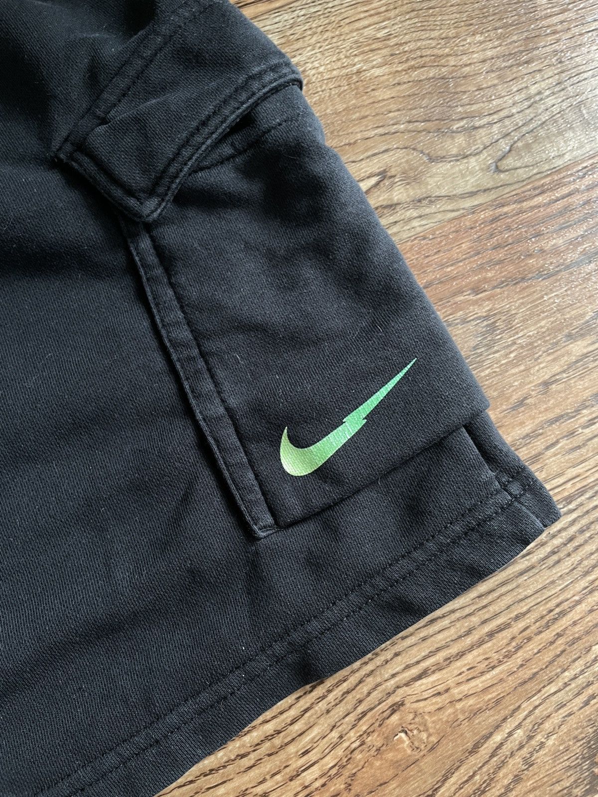 Nike × Vintage Vintage Nike shorts streetwear swoosh casual y2k size M Size US 32 / EU 48 - 3 Thumbnail