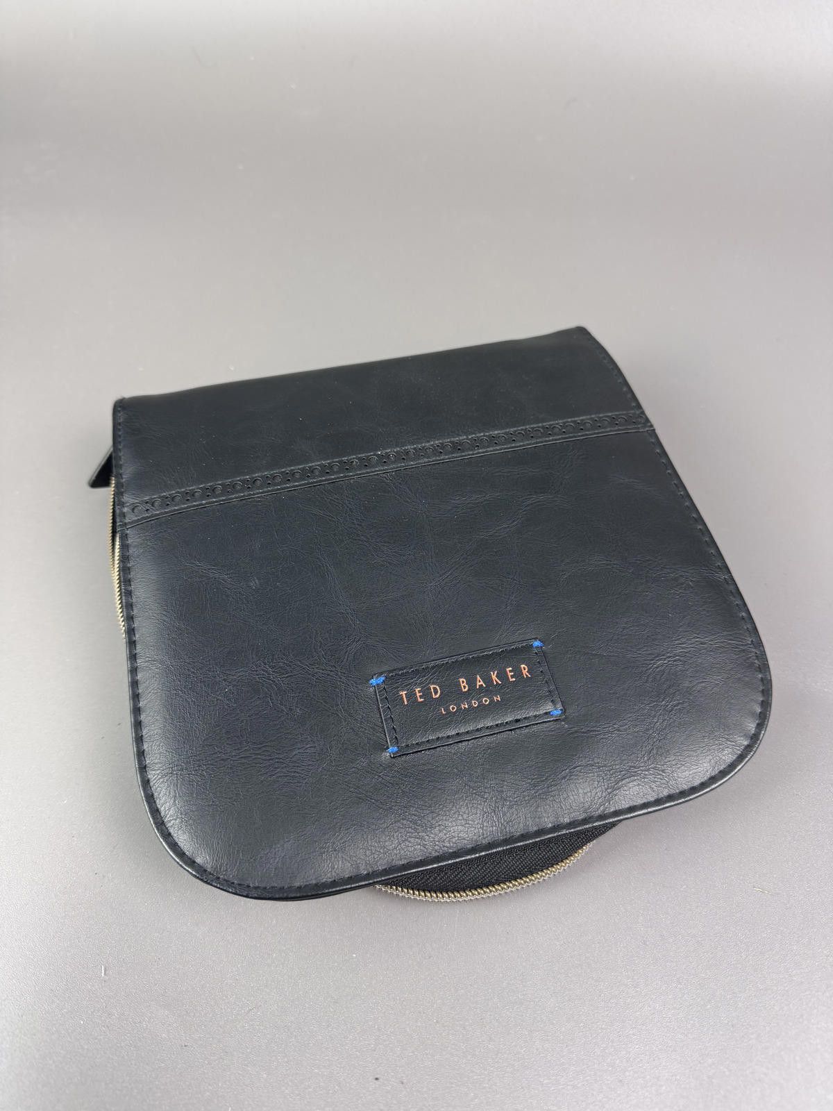 Ted Baker Ted Baker Black Leather Shoe Care Kit with Brush and Cloth Size ONE SIZE - 1 Thumbnail
